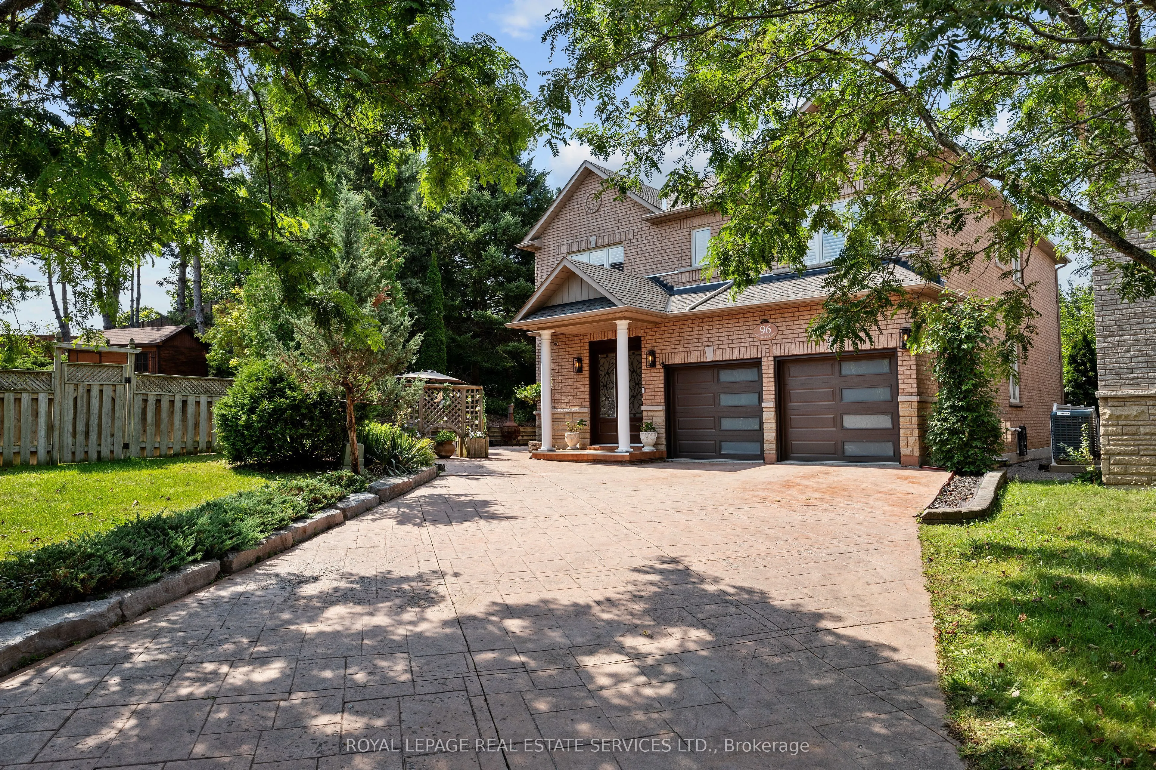 96 Bradgate Drive