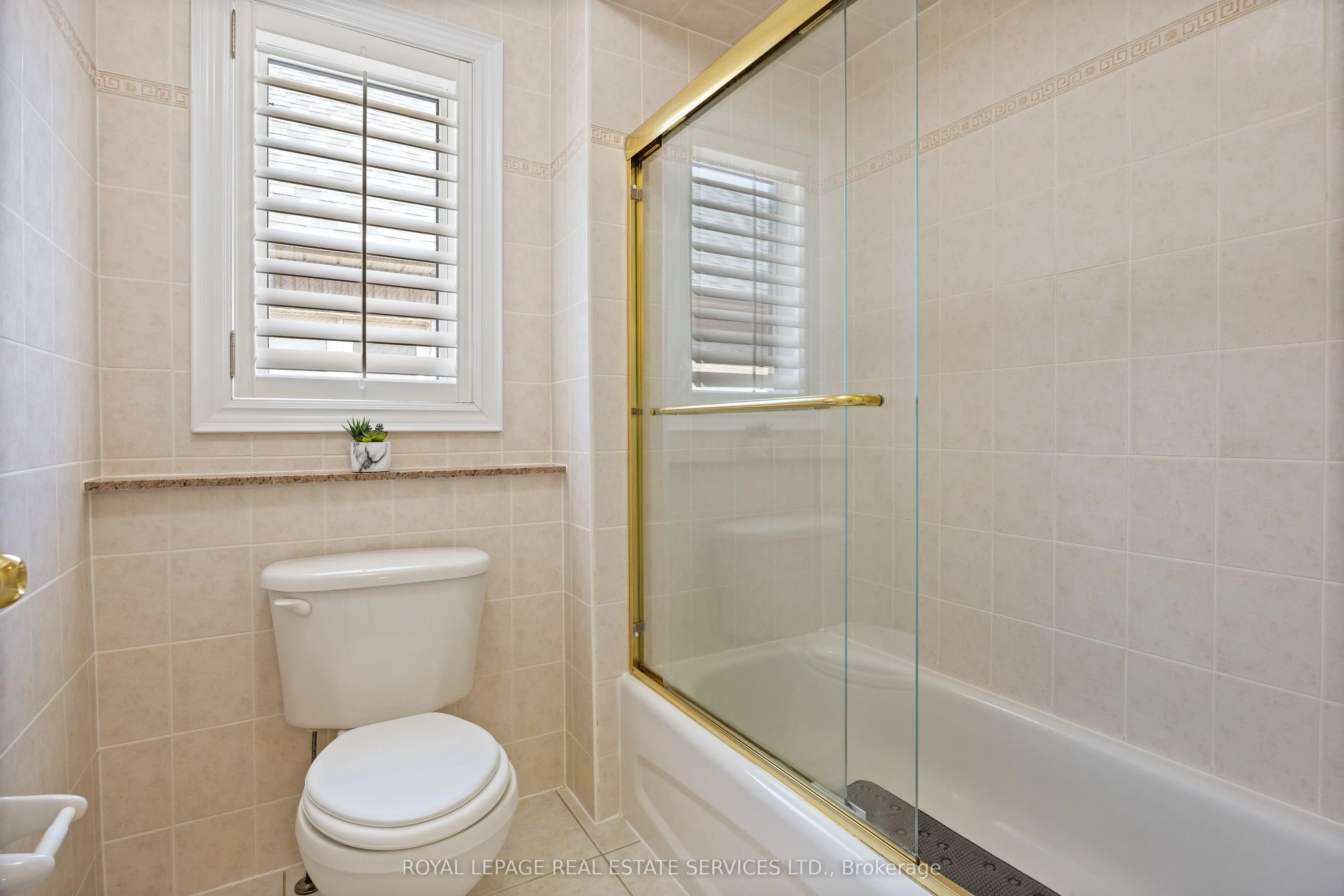 96 Bradgate Drive