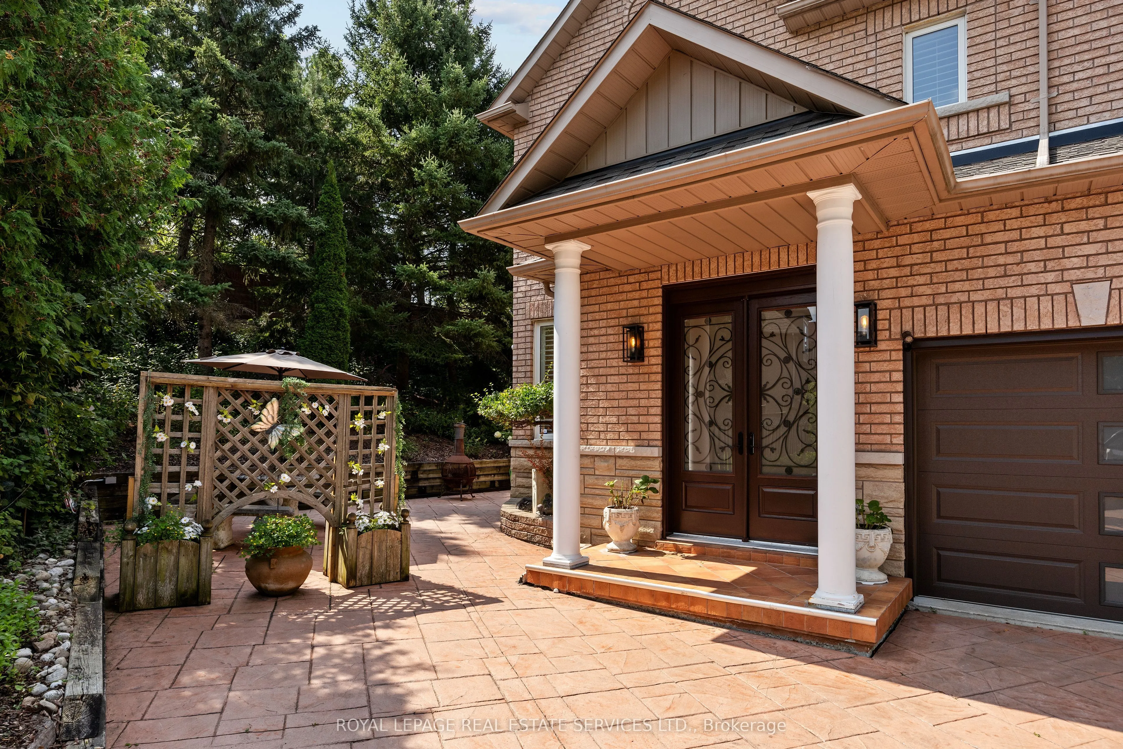 96 Bradgate Drive