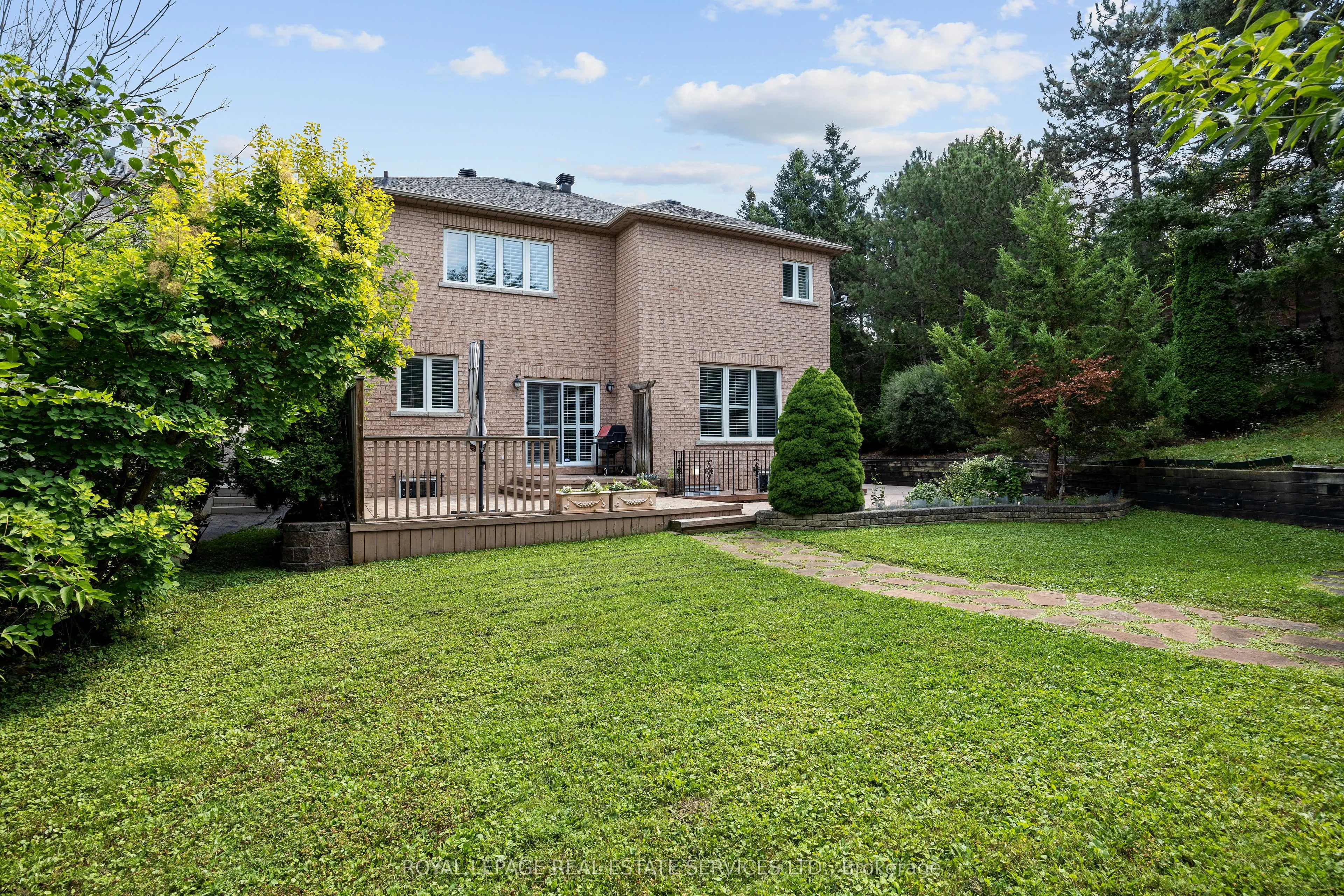 96 Bradgate Drive