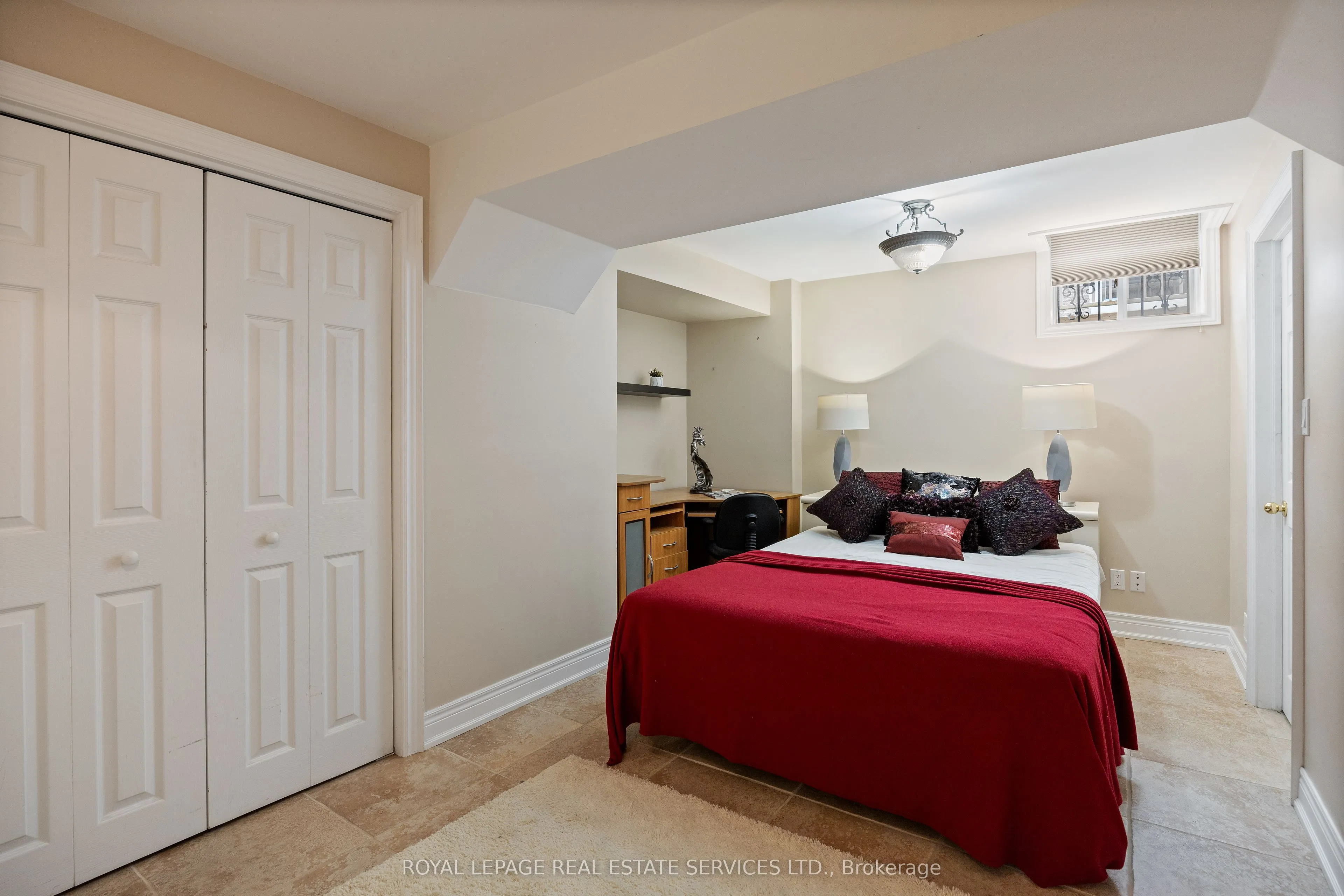 96 Bradgate Drive
