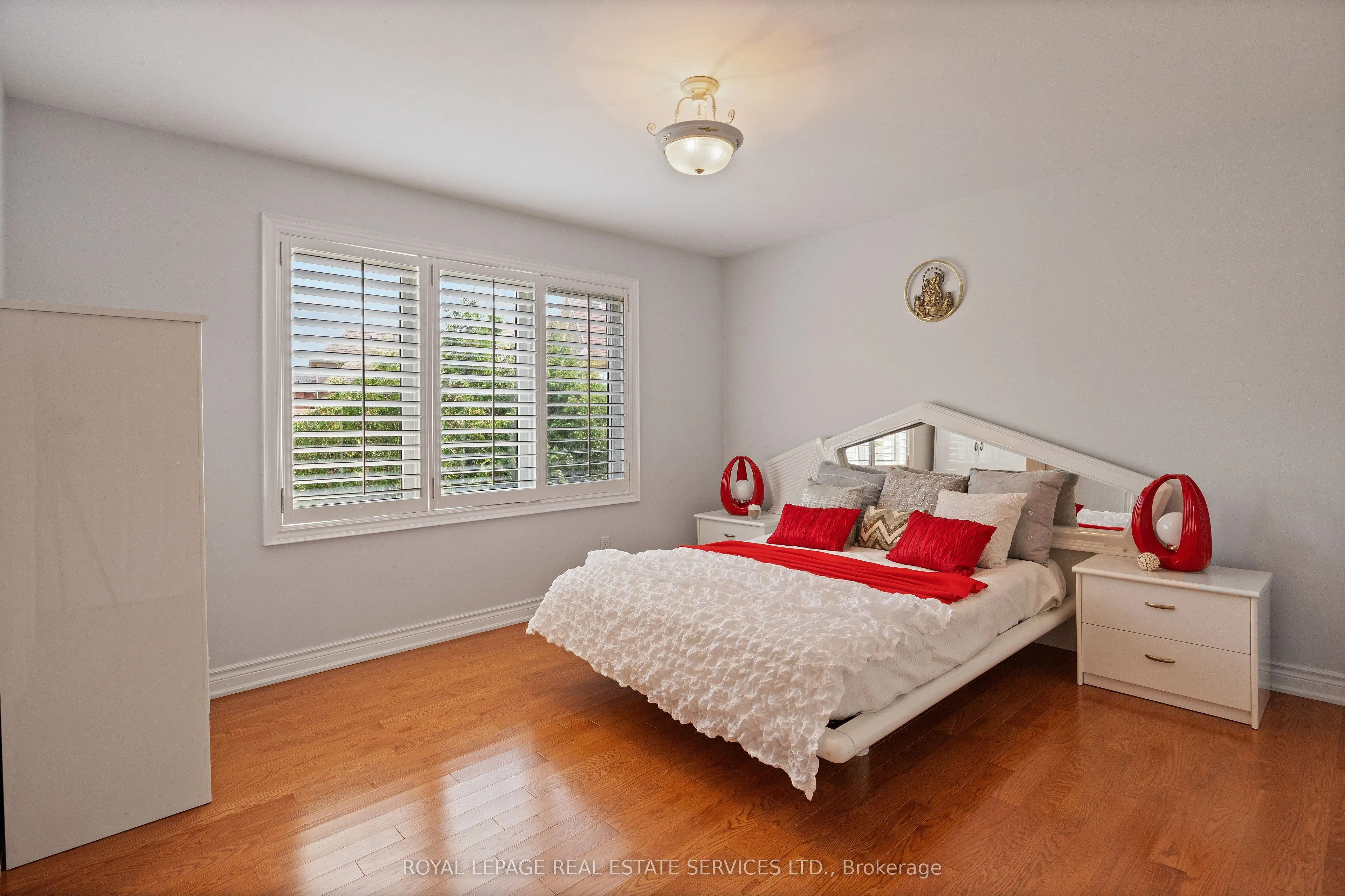96 Bradgate Drive