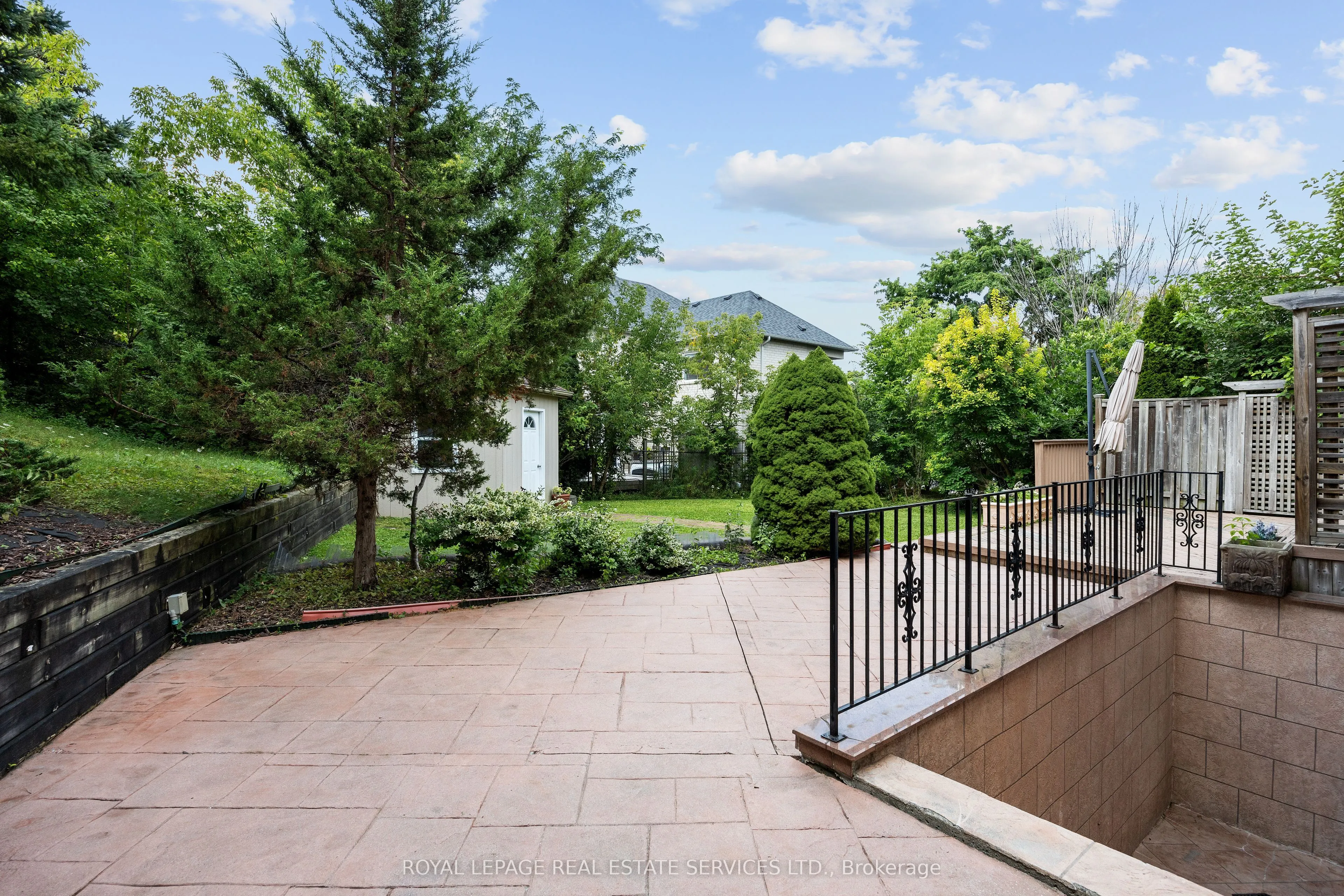 96 Bradgate Drive