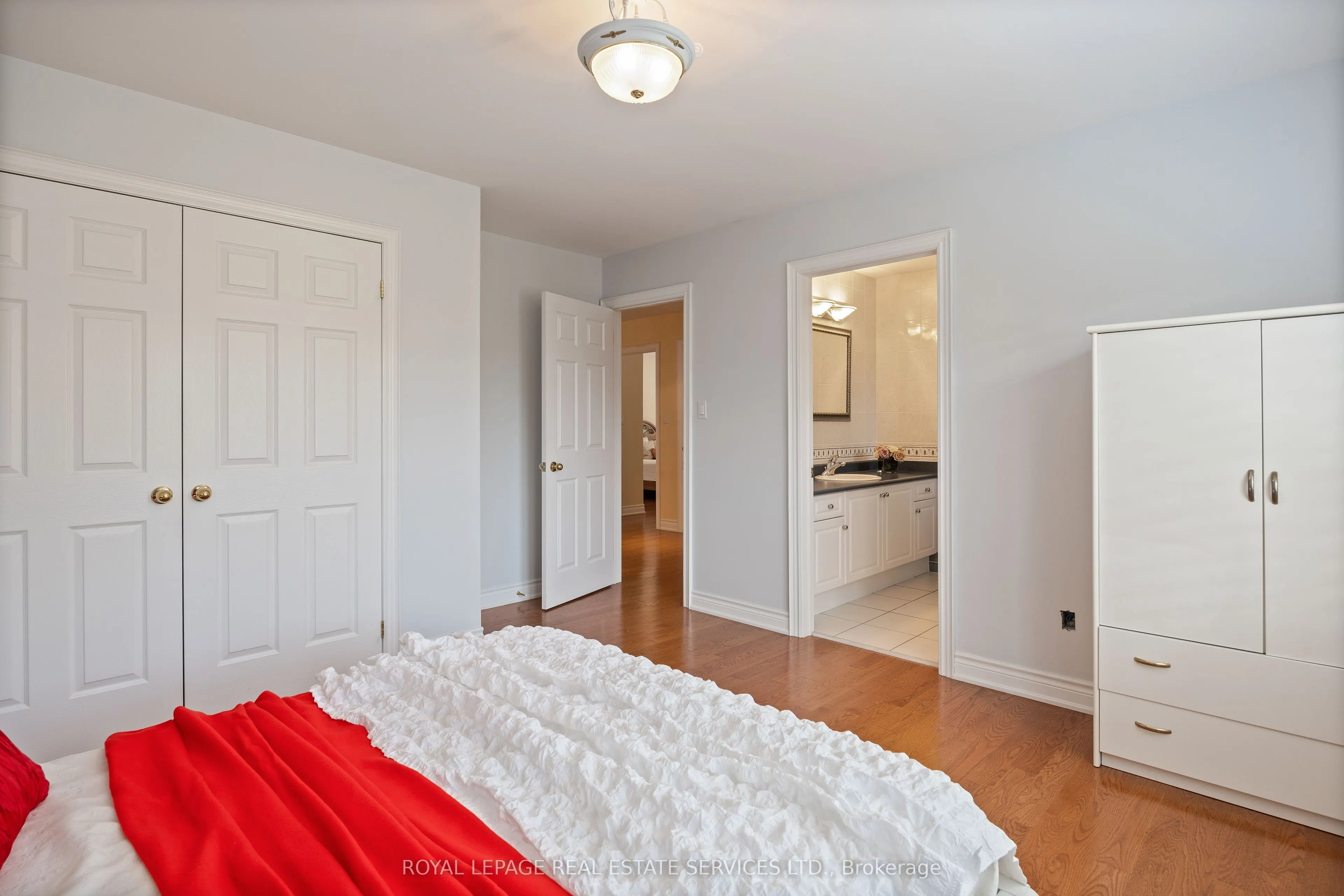 96 Bradgate Drive