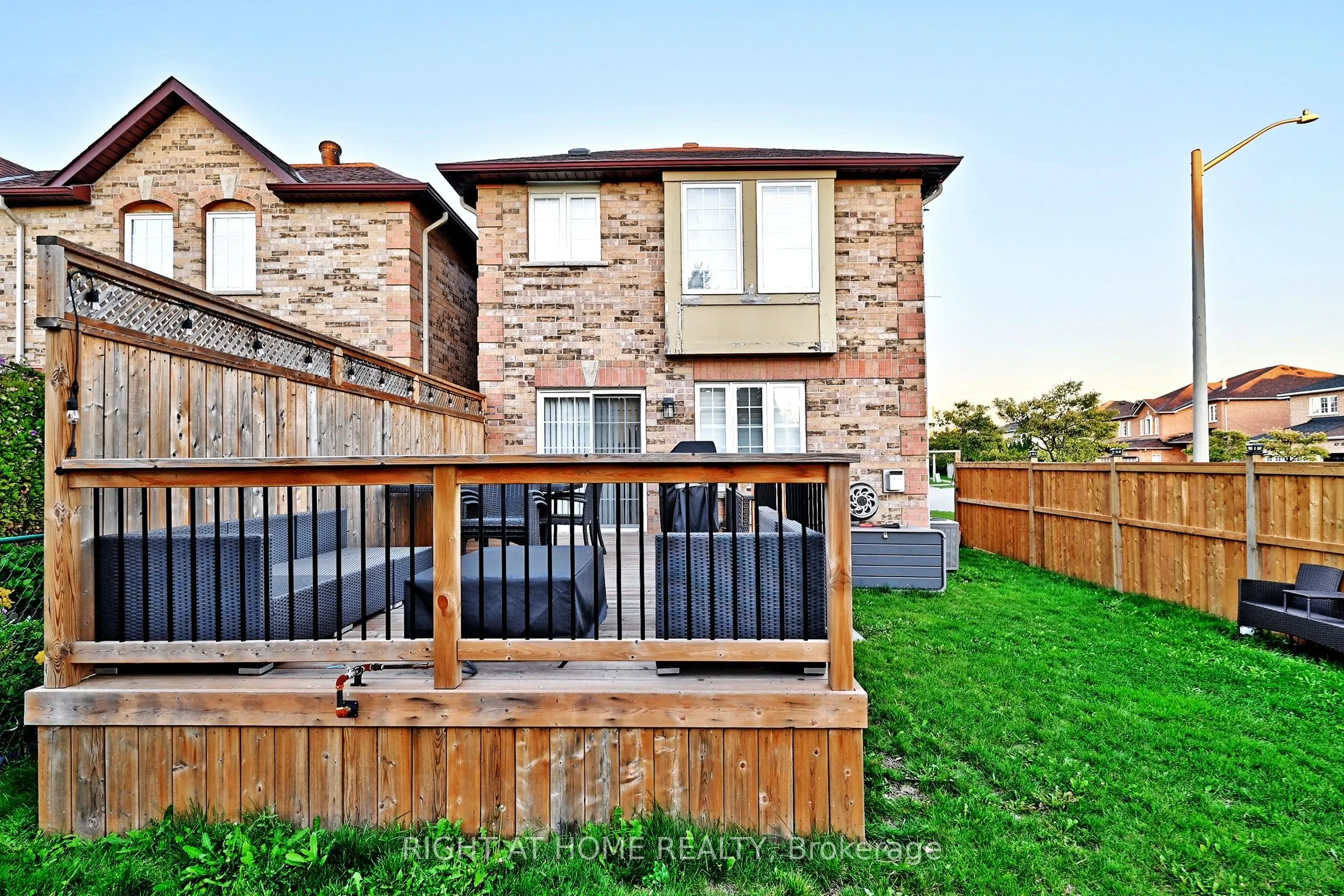 73 Bloomgate Crescent