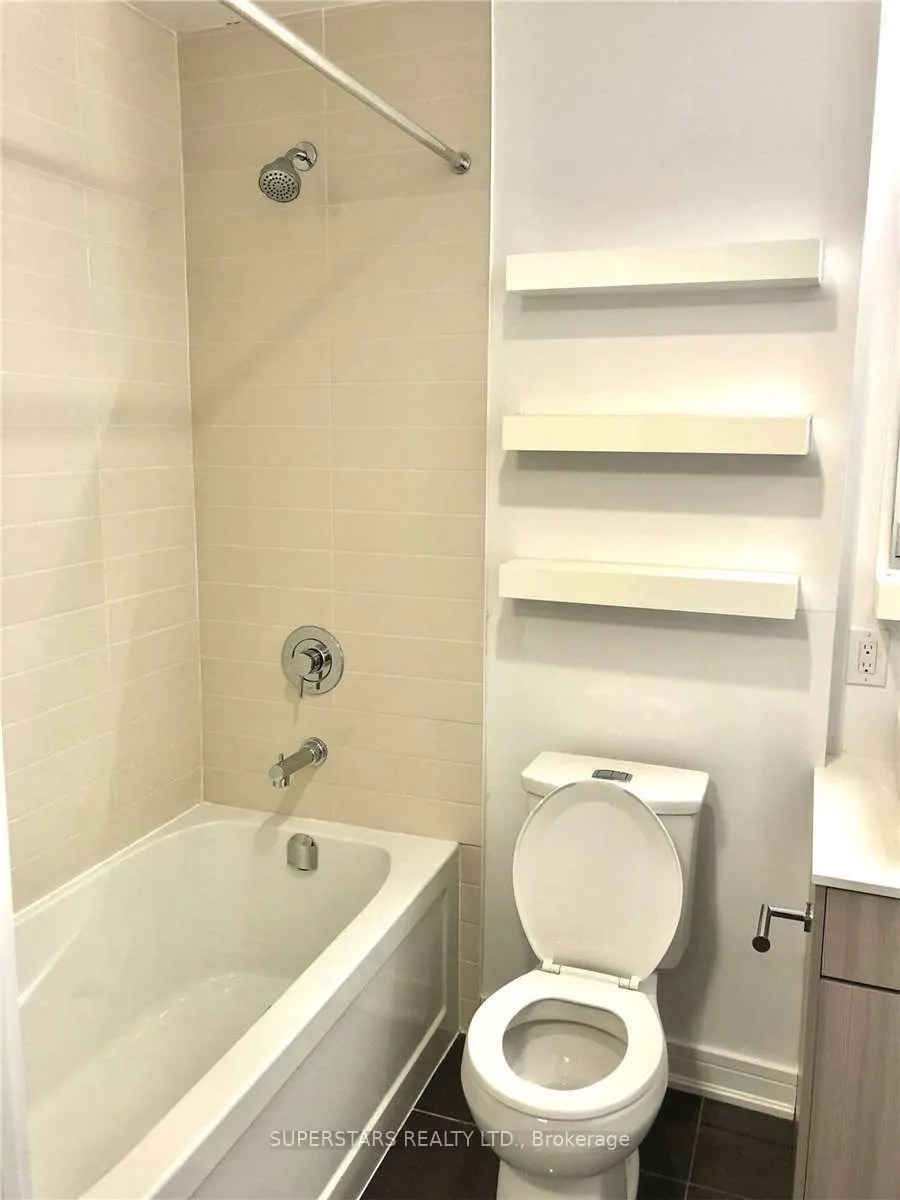 9199 Yonge Street, #807SE