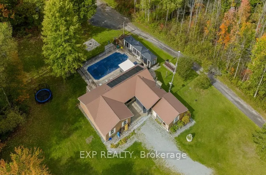 24762 Weirs Side Road
