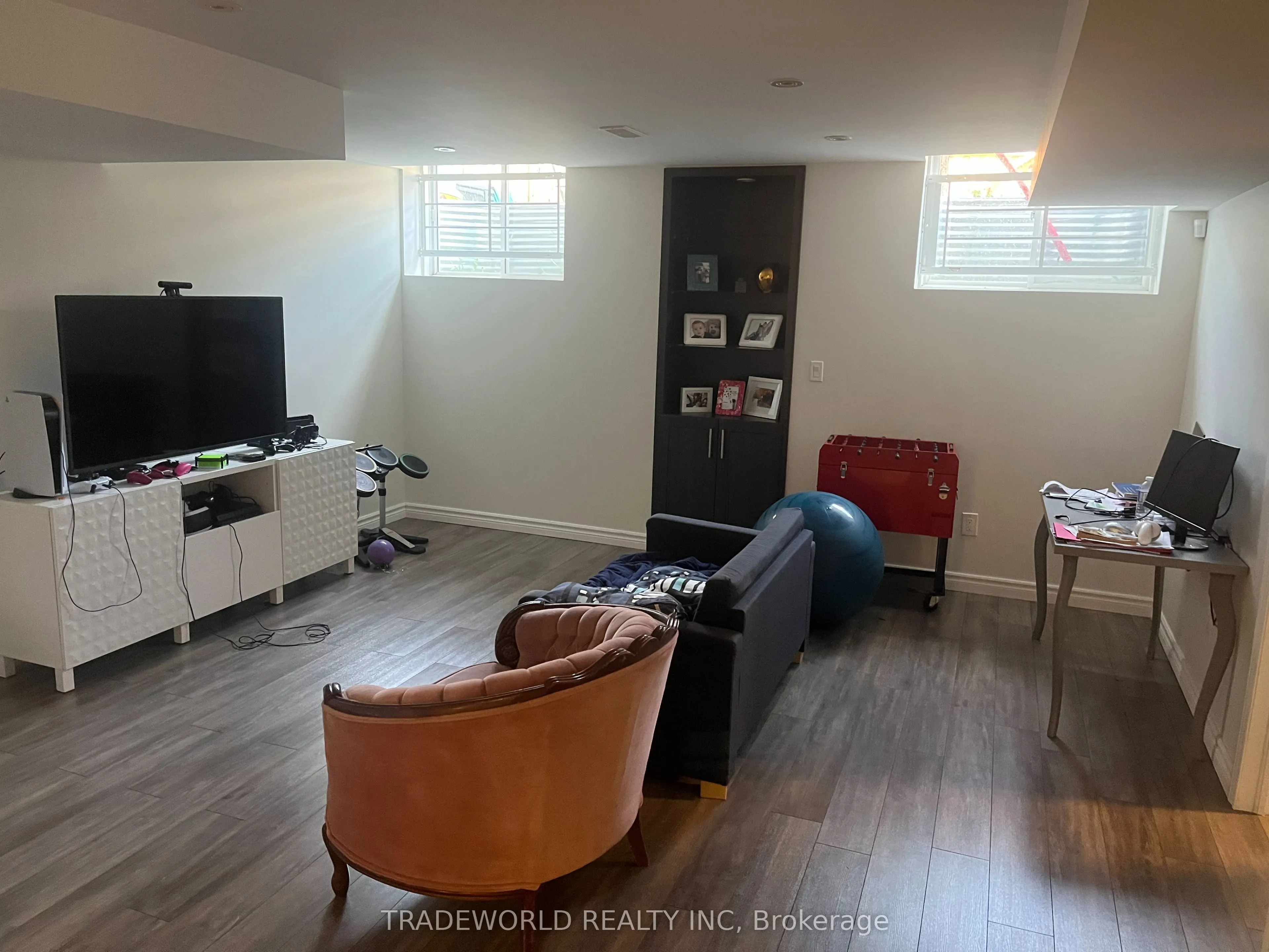 46 Ladder Crescent