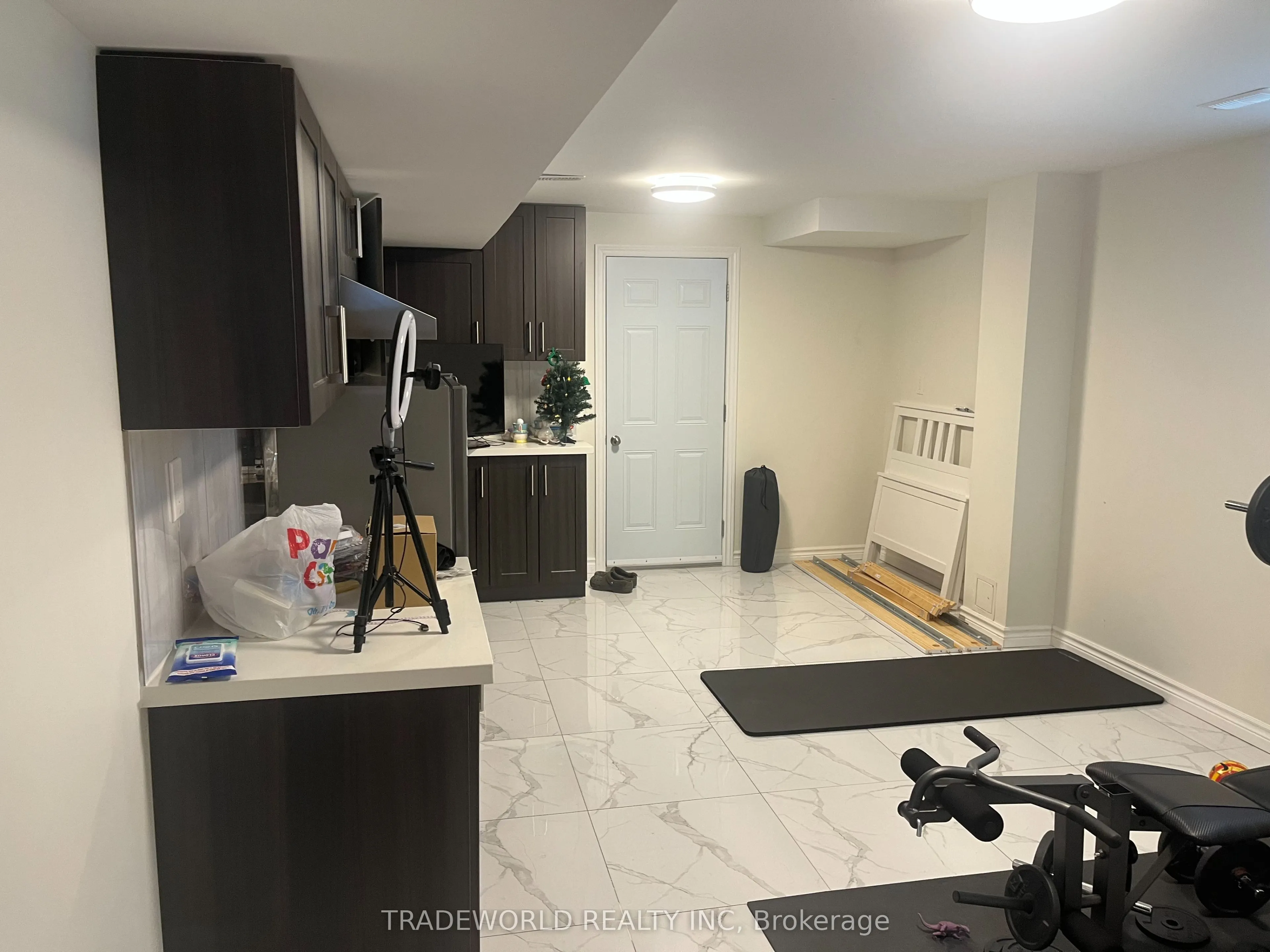 46 Ladder Crescent