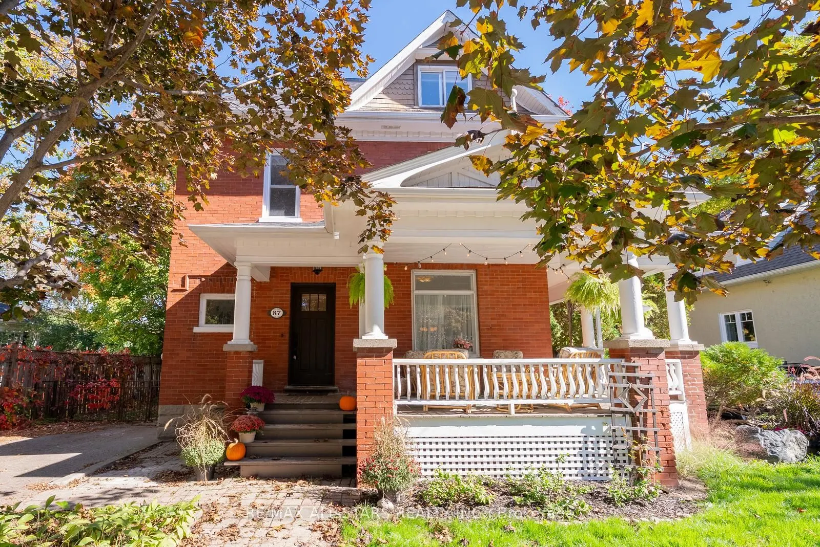 87 Church Street N