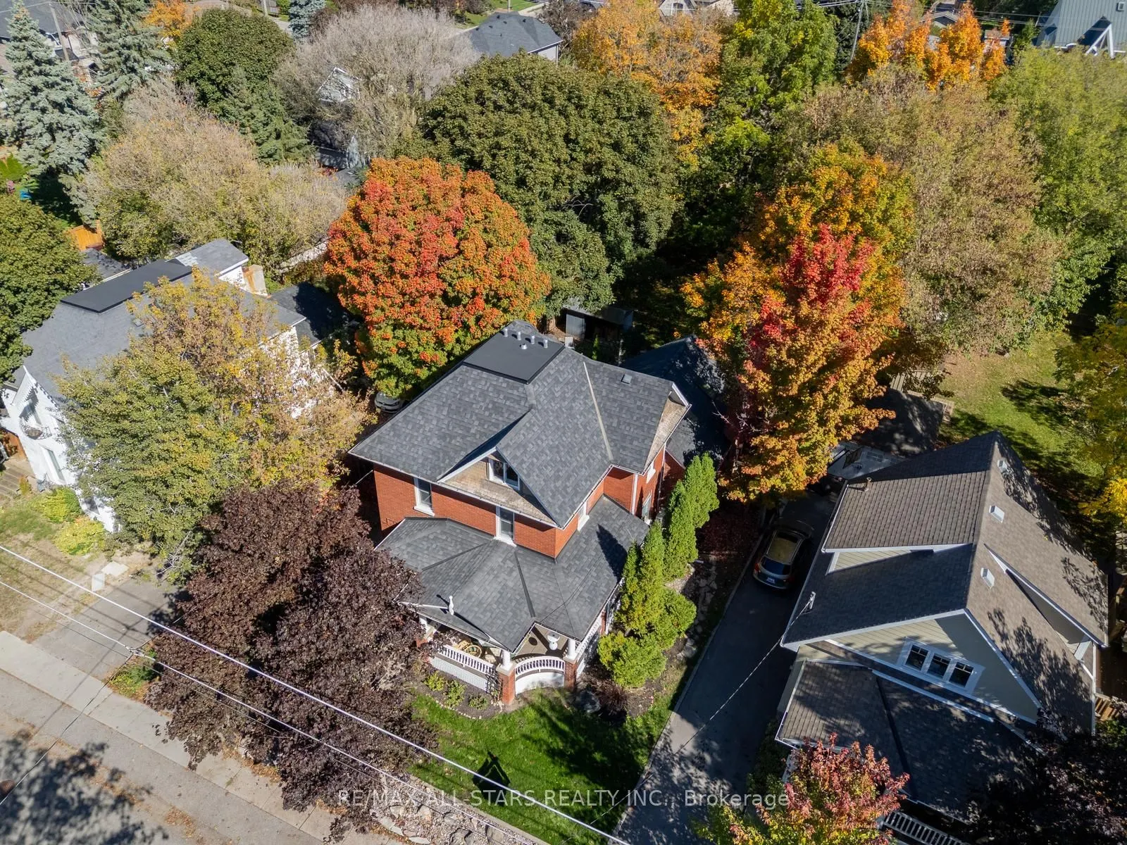 87 Church Street N