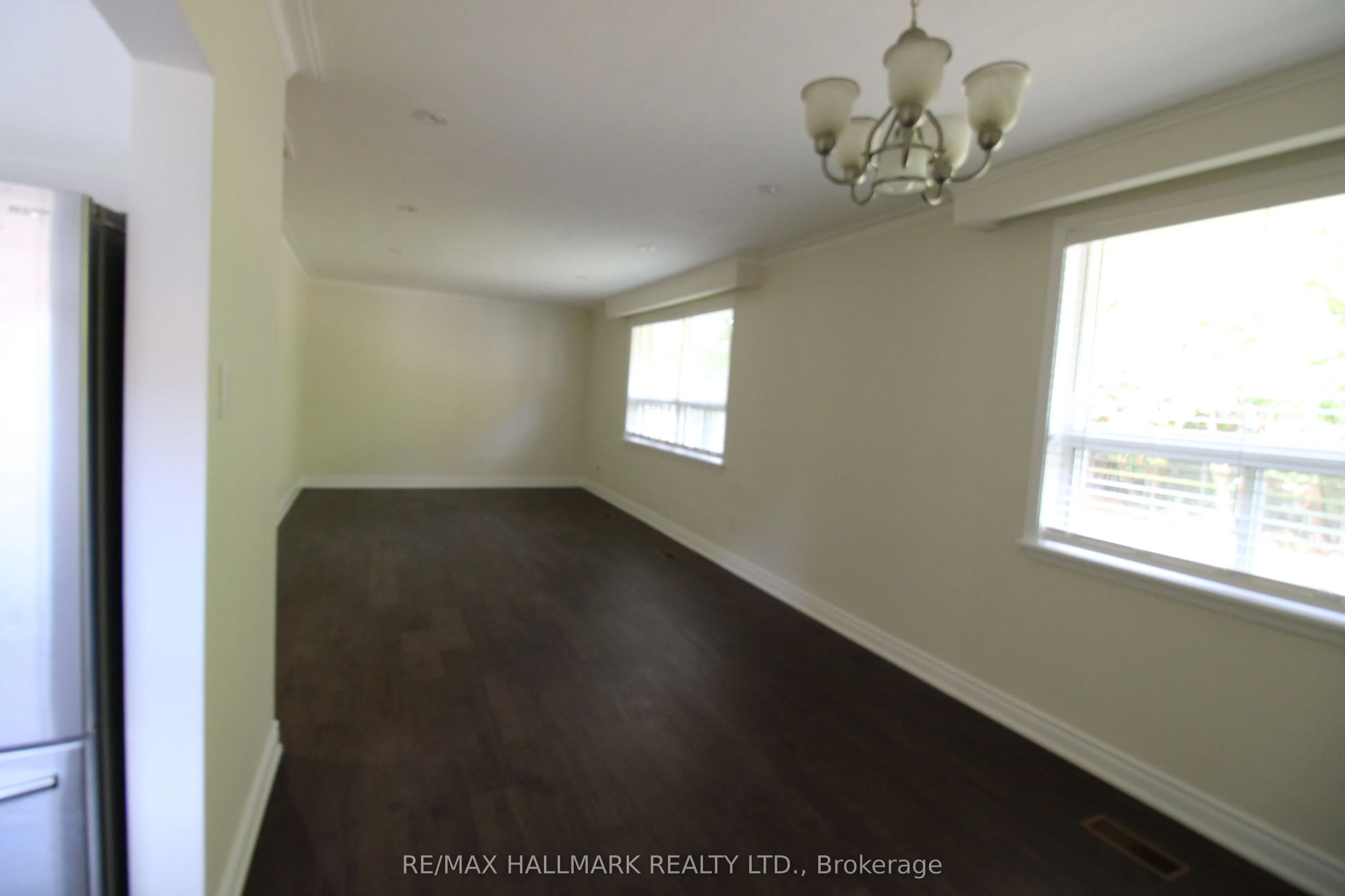 389 Allgood Street, #Main Fl