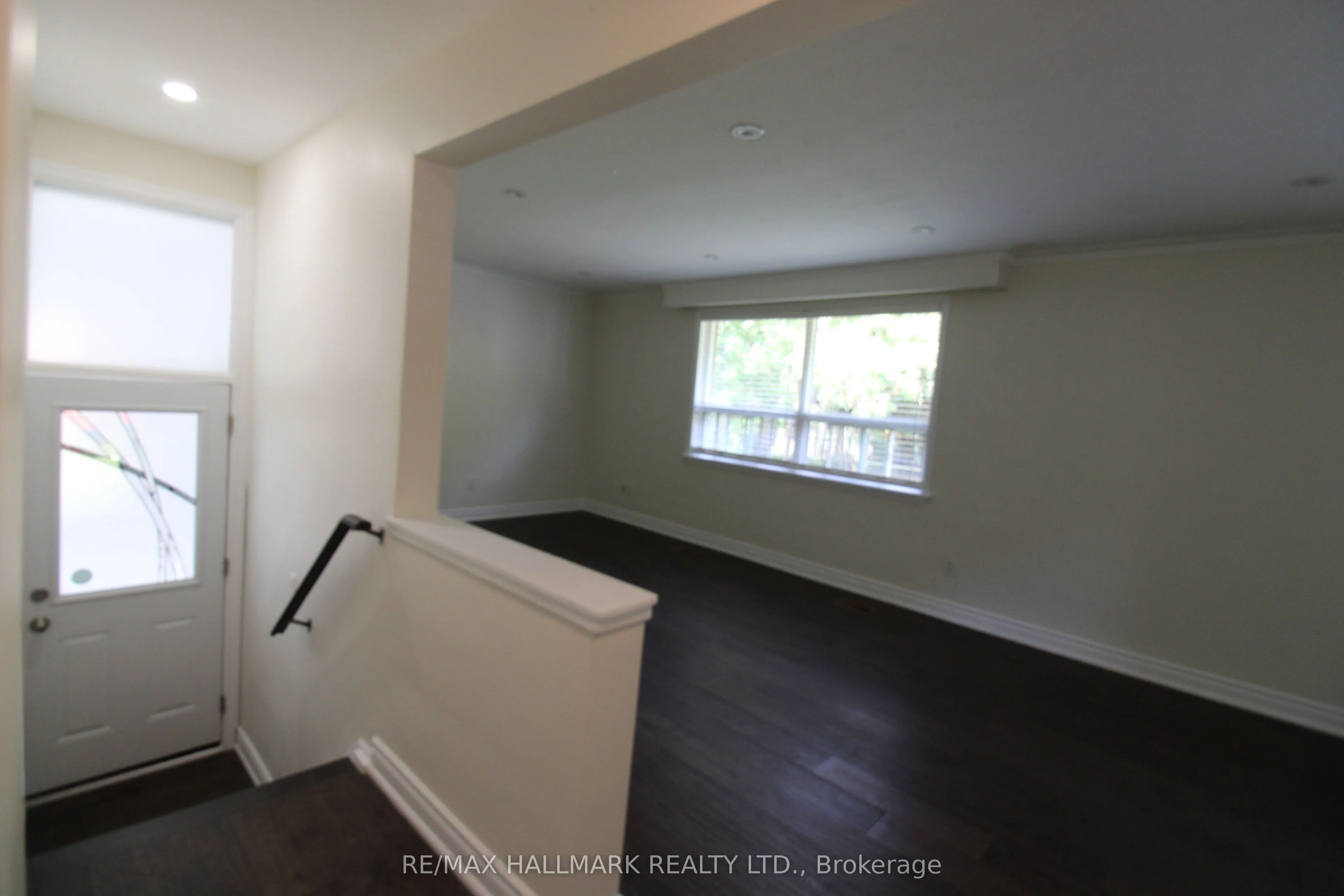 389 Allgood Street, #Main Fl