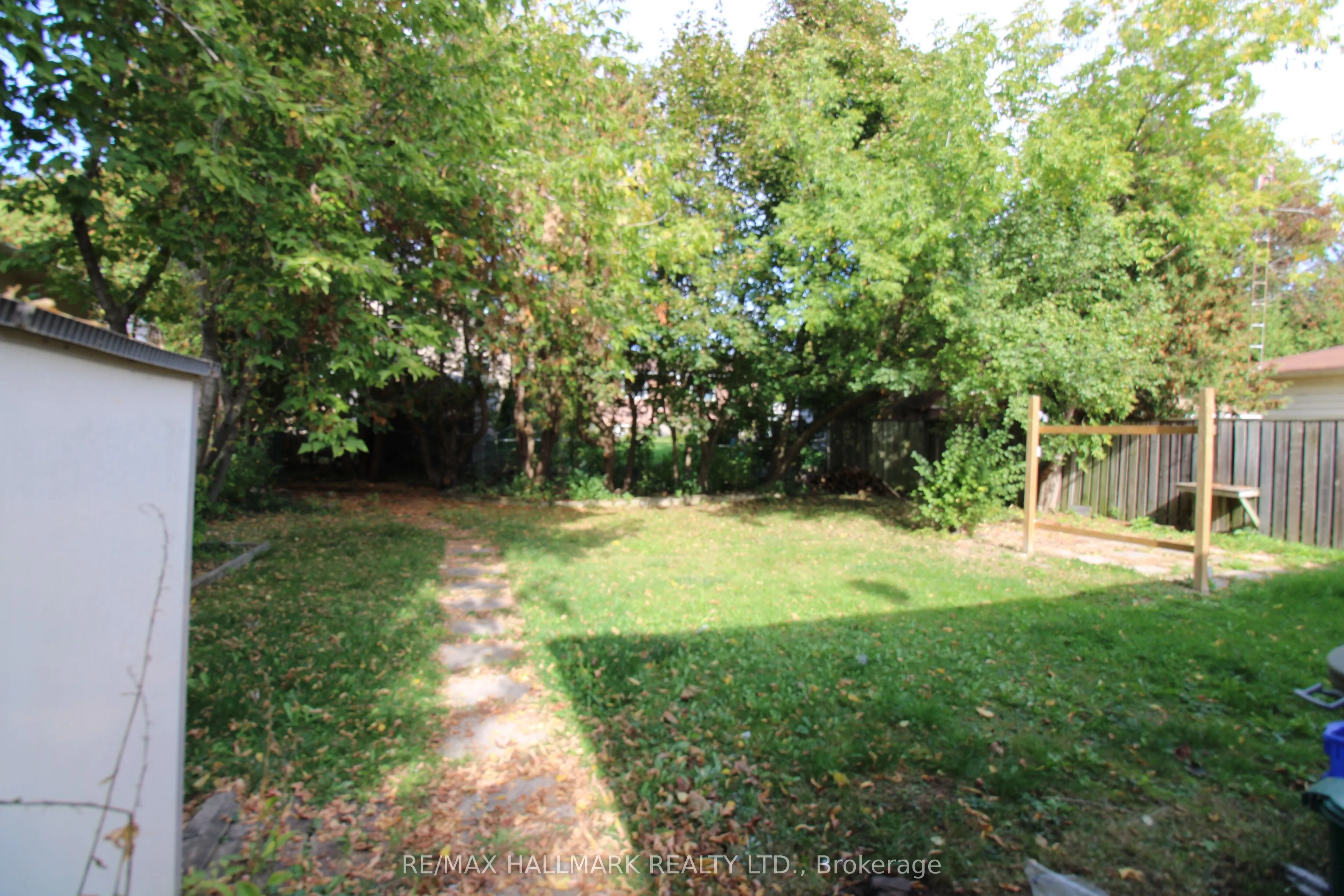 389 Allgood Street, #Main Fl