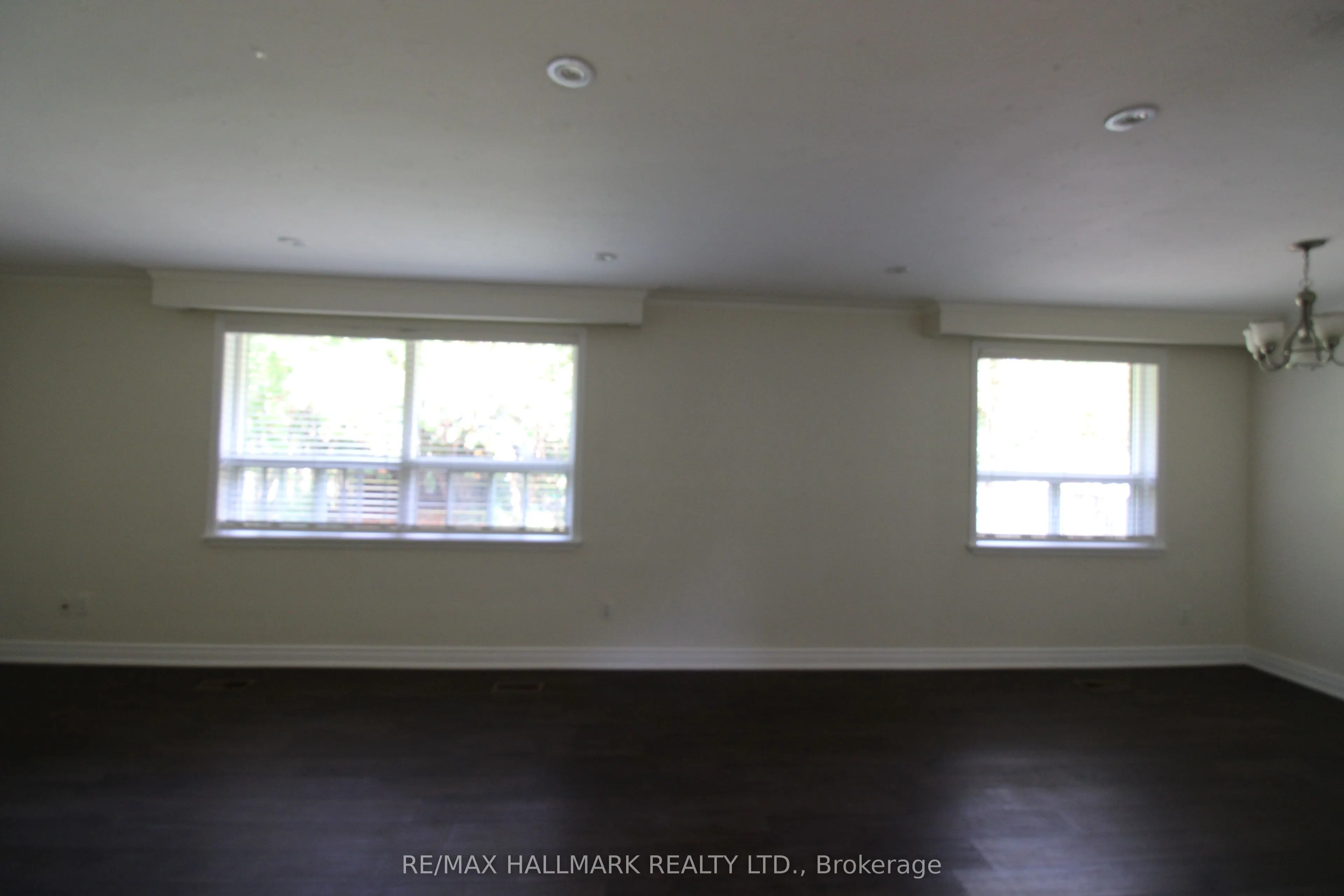 389 Allgood Street, #Main Fl