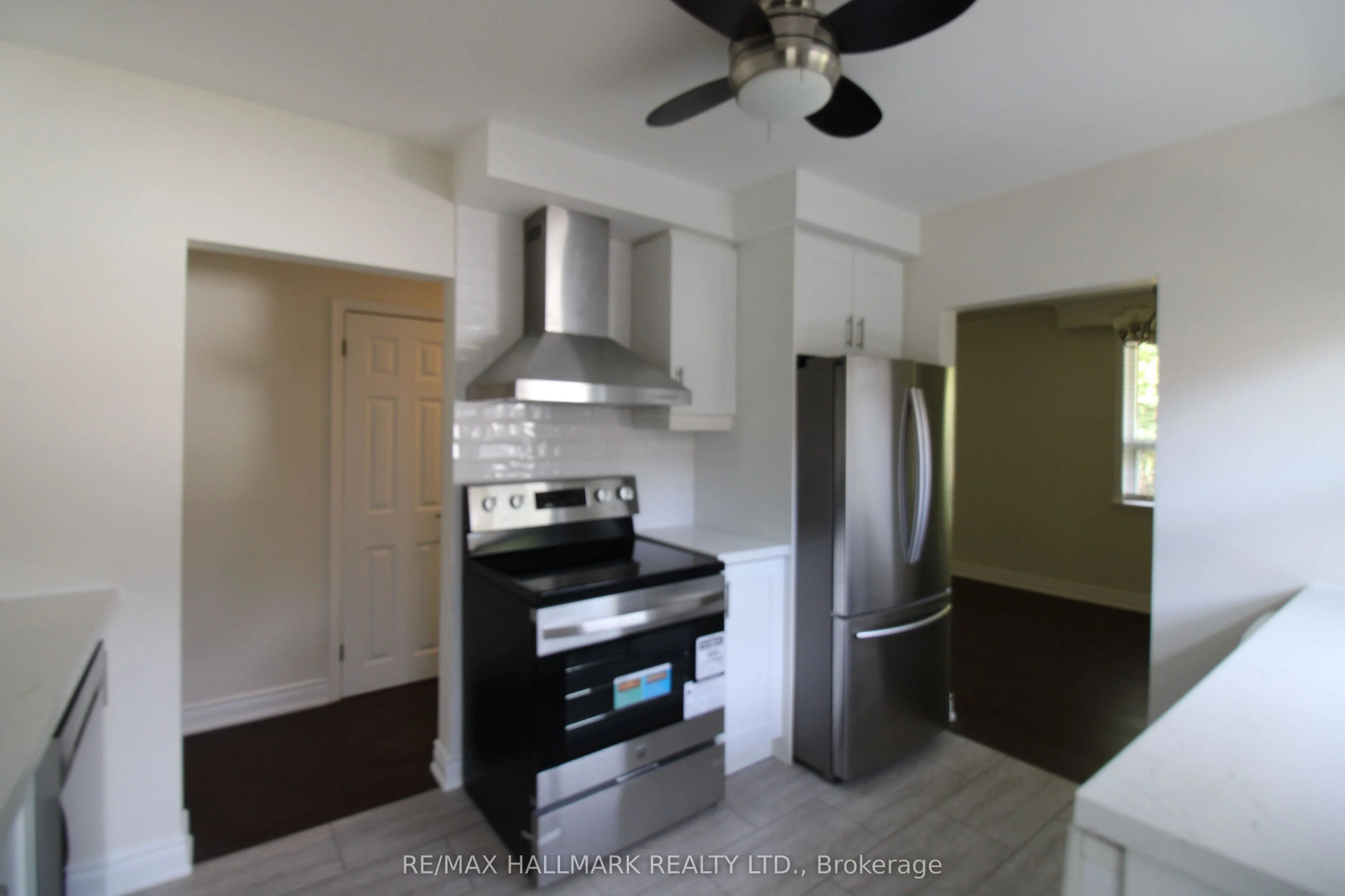 389 Allgood Street, #Main Fl
