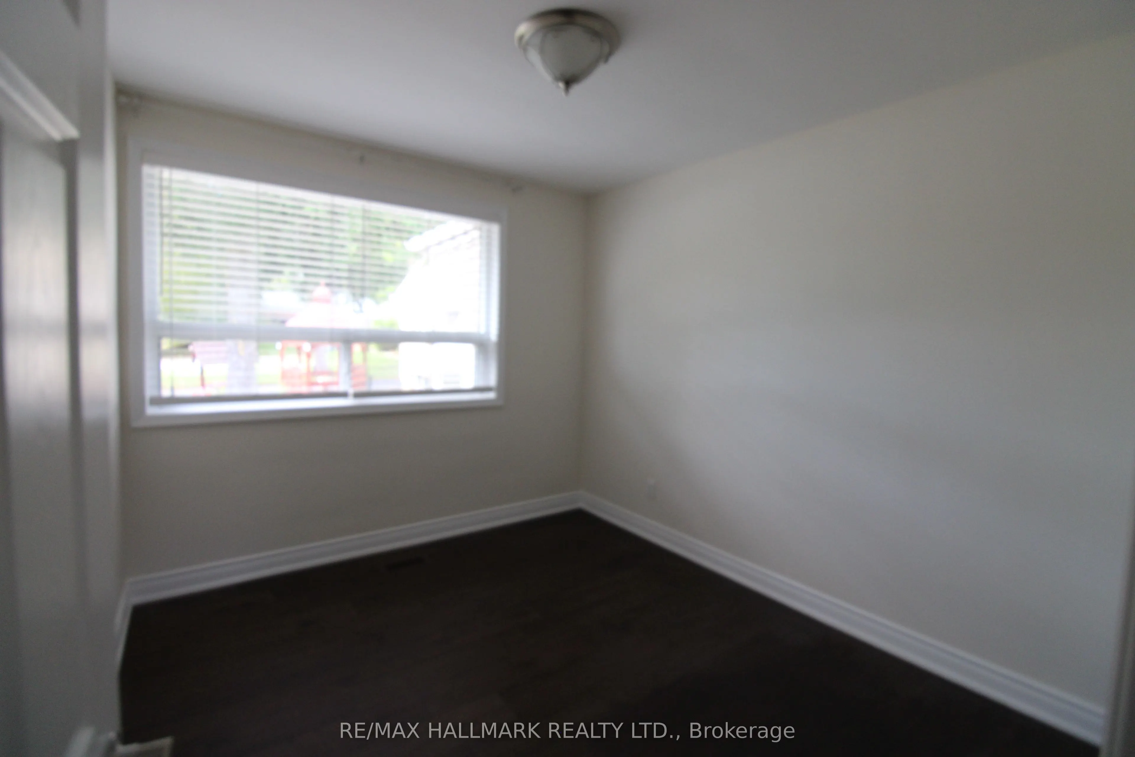 389 Allgood Street, #Main Fl