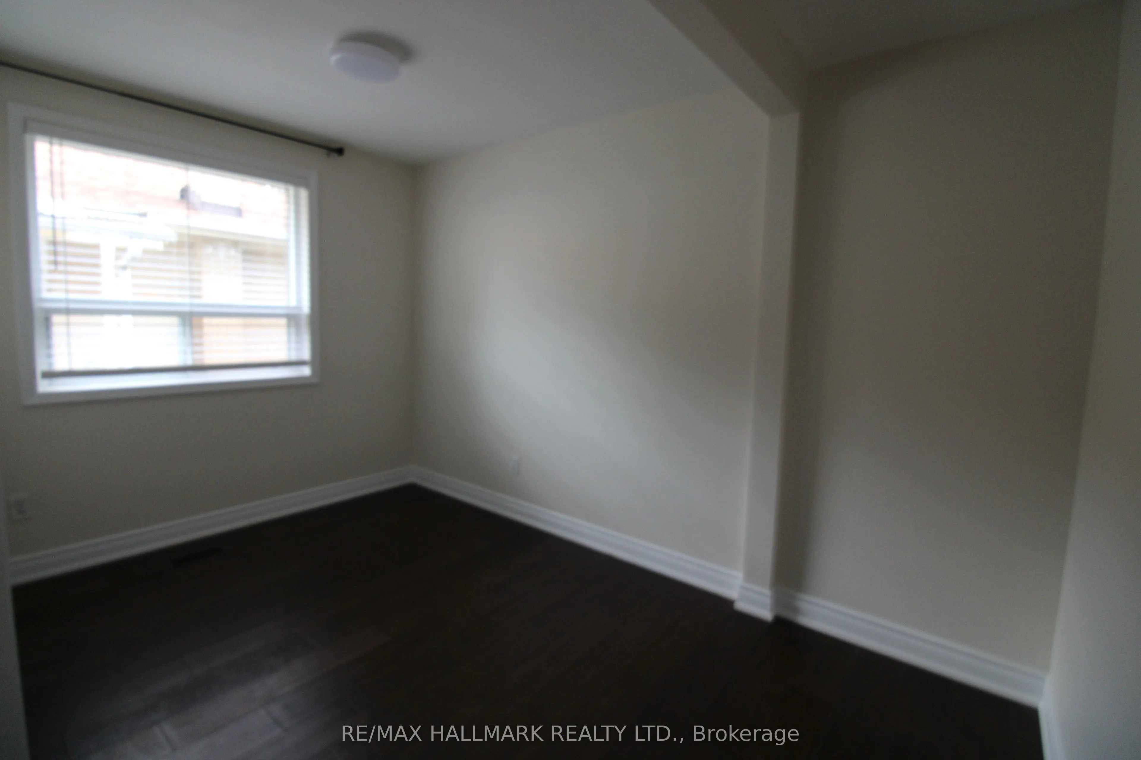 389 Allgood Street, #Main Fl