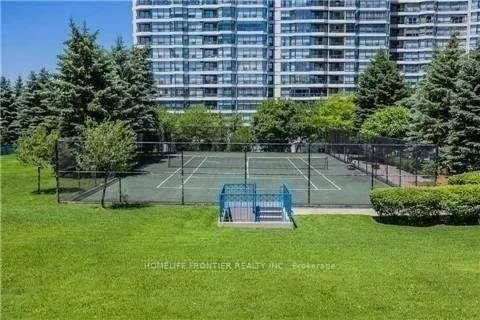 7250 Yonge Street, #1502
