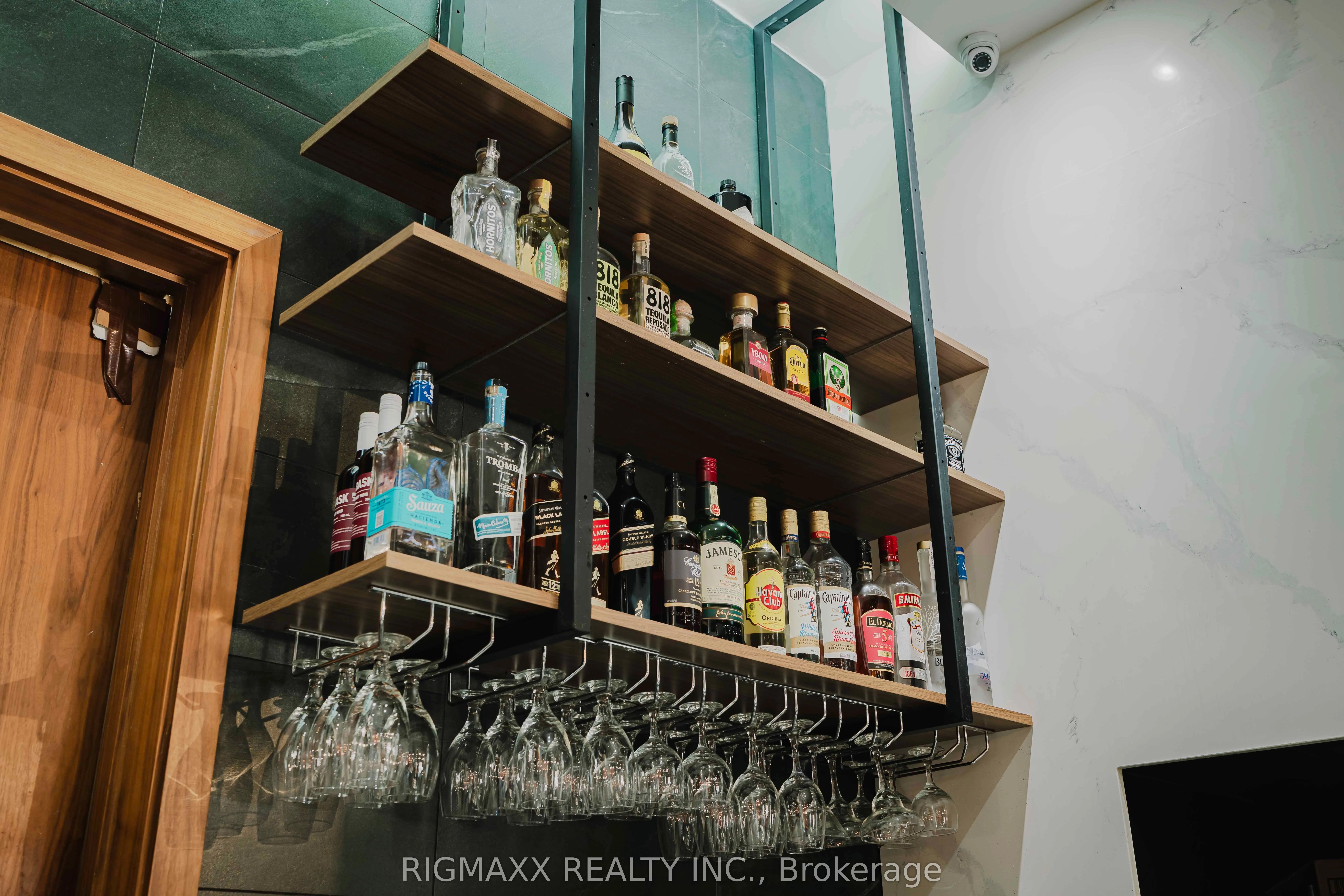 180 Steeles Avenue W, #20A