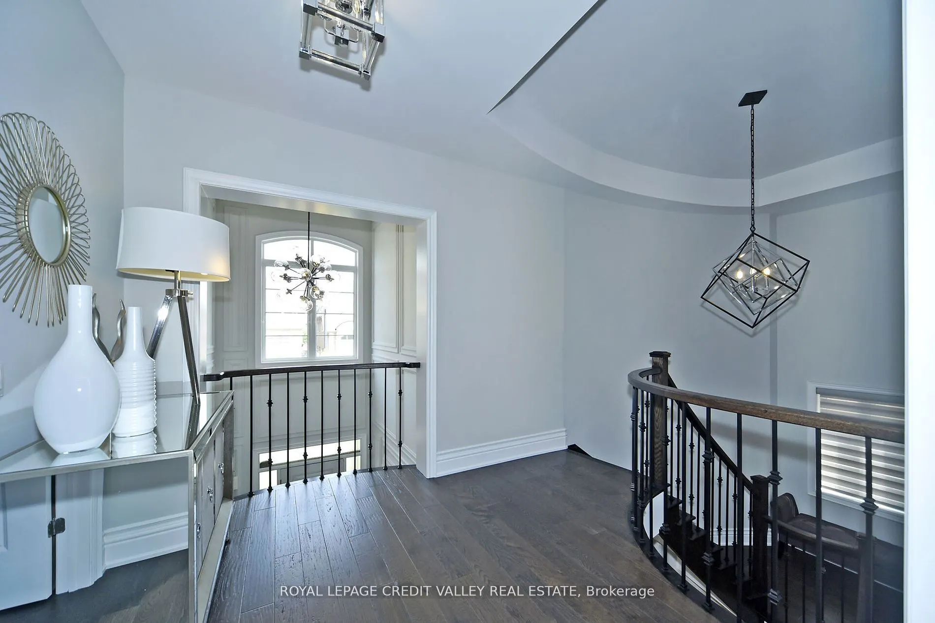 47 Nave Street