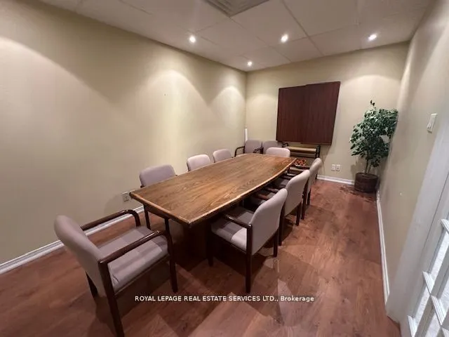 7626A Yonge Street, #27