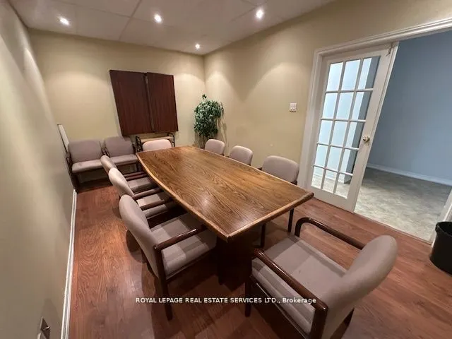 7626A Yonge Street, #27