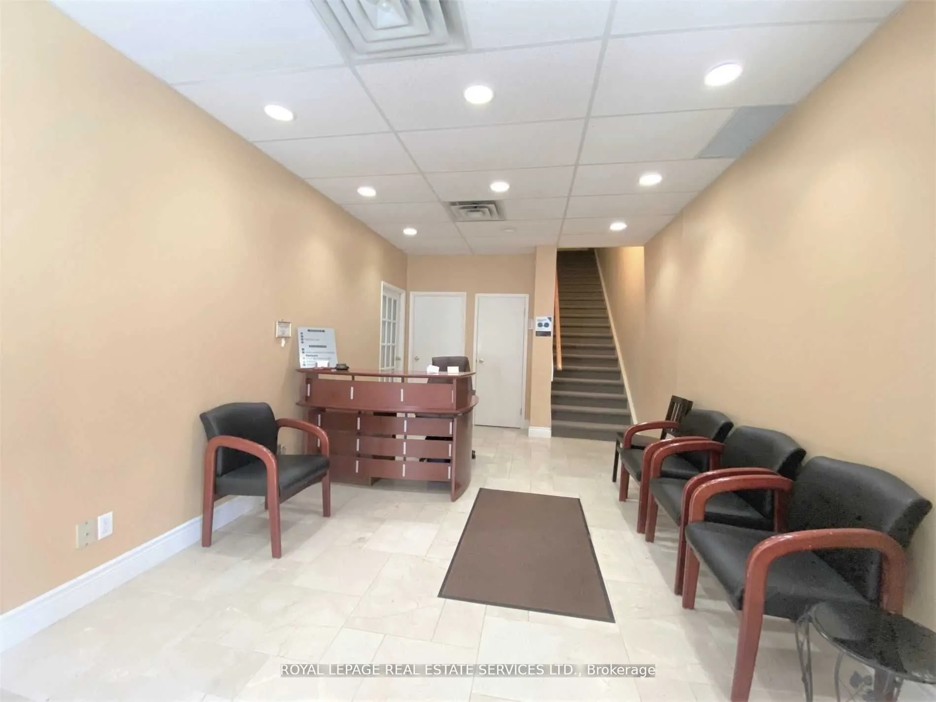 7626A Yonge Street, #27