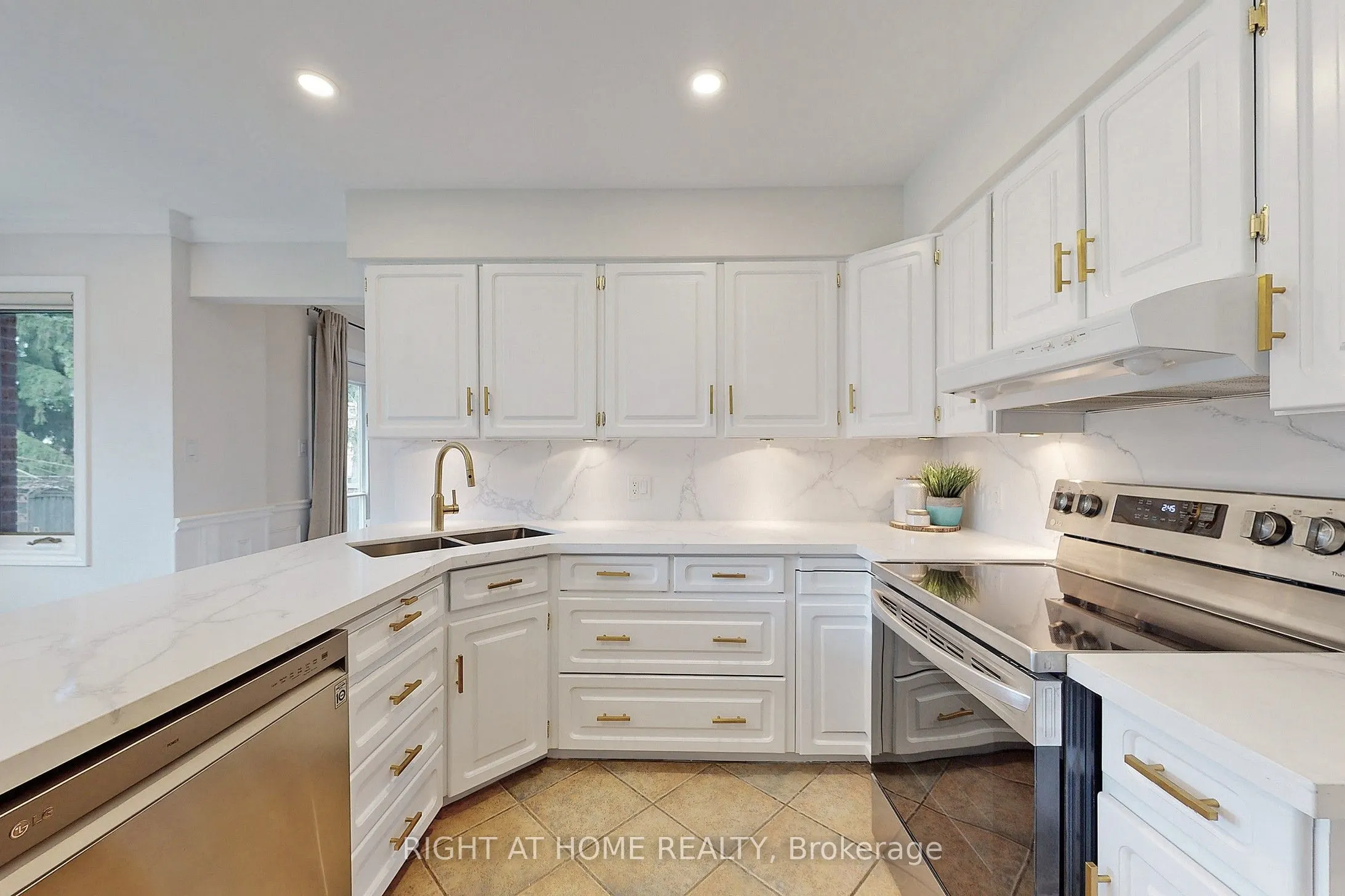 350 Sunset Beach Road