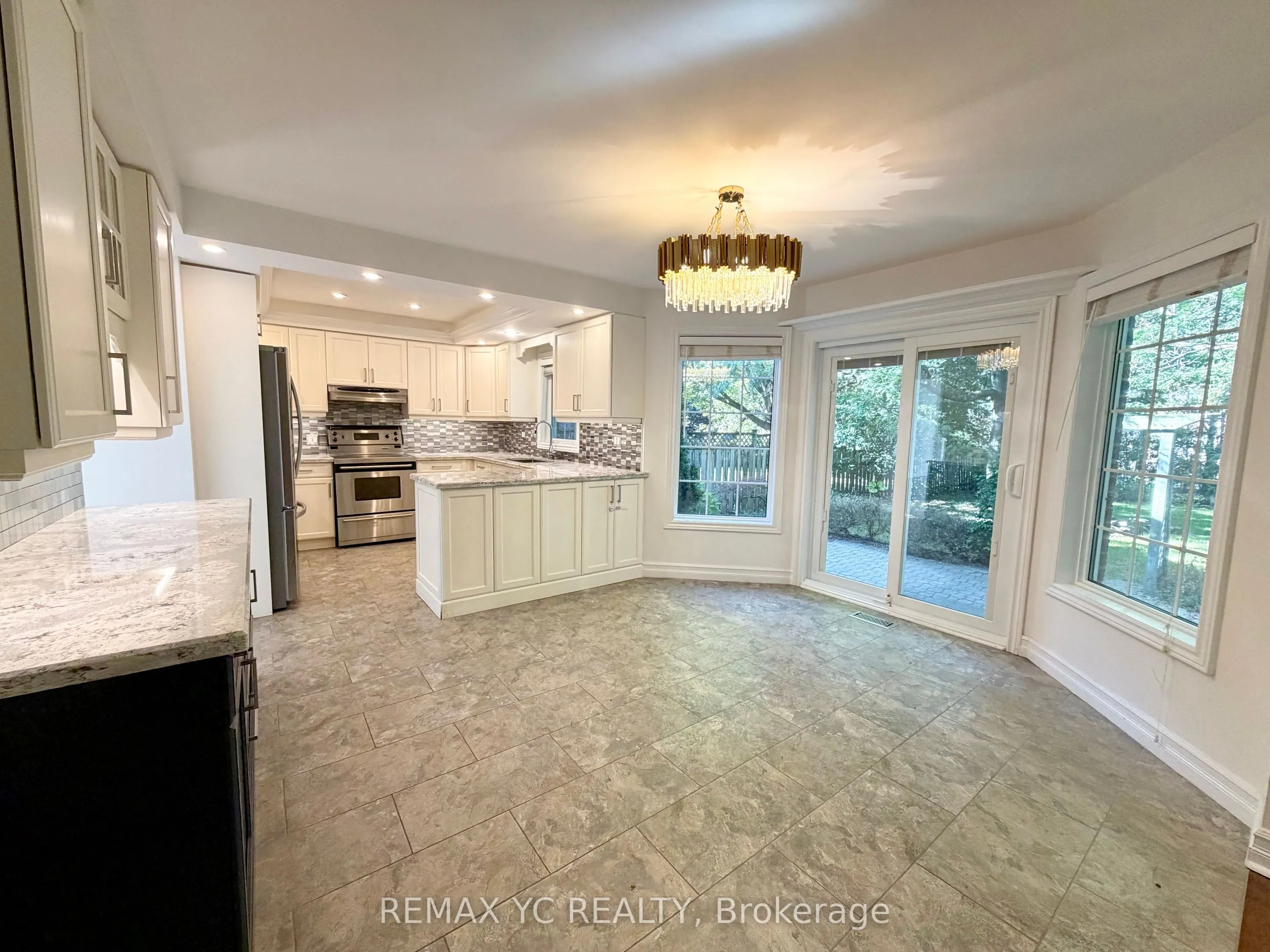 67 Fern Valley Crescent