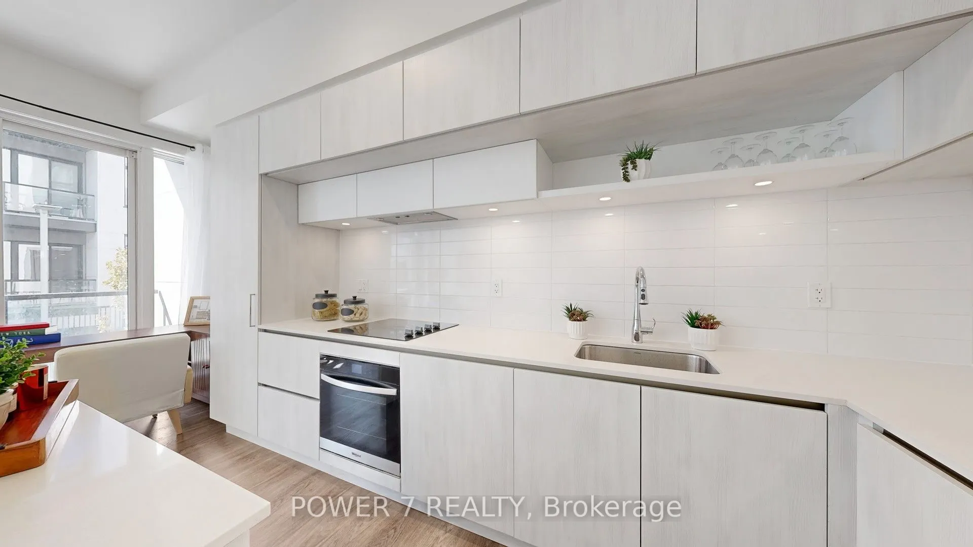 14 David Eyer Road, #1009