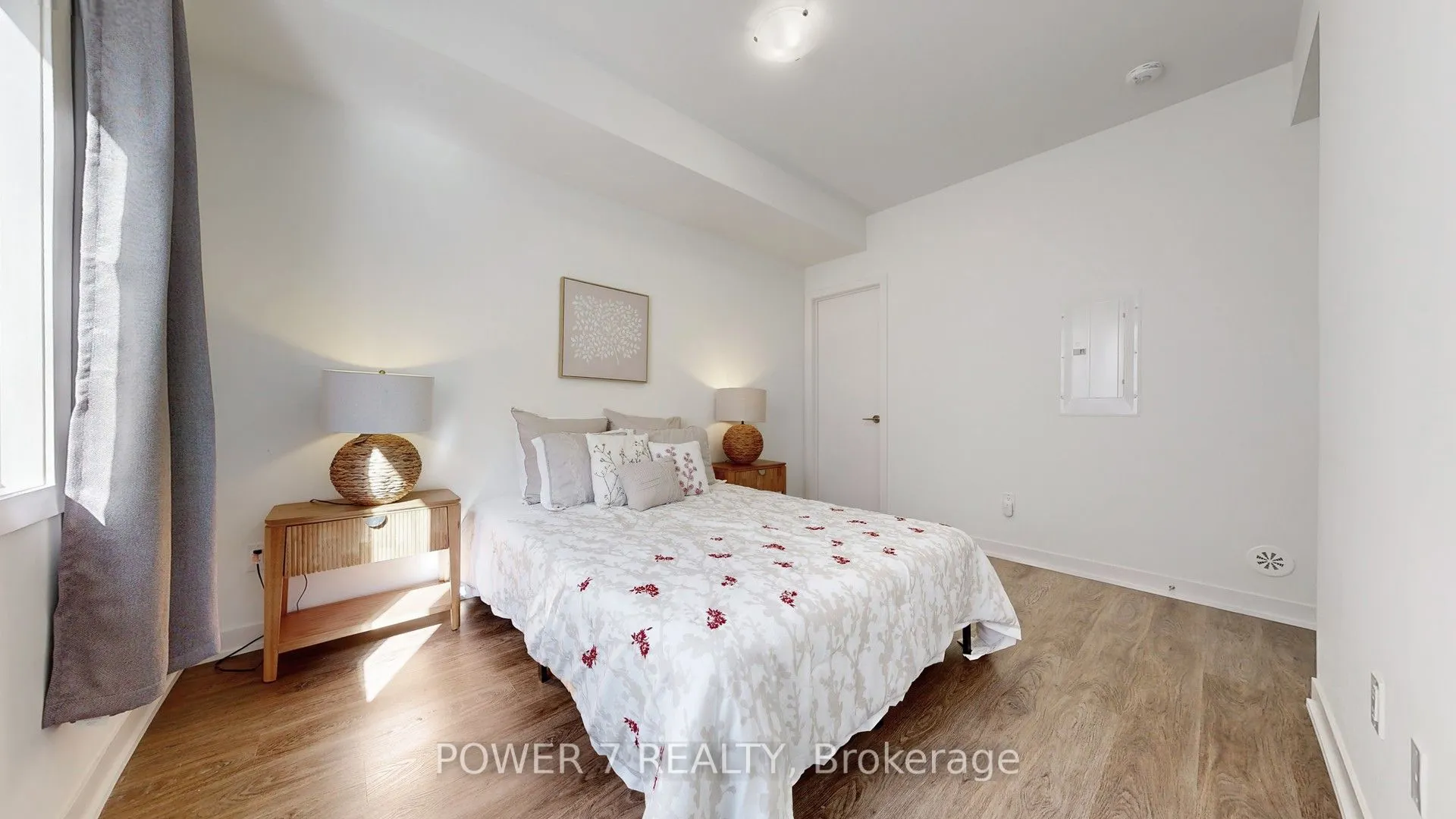 14 David Eyer Road, #1009