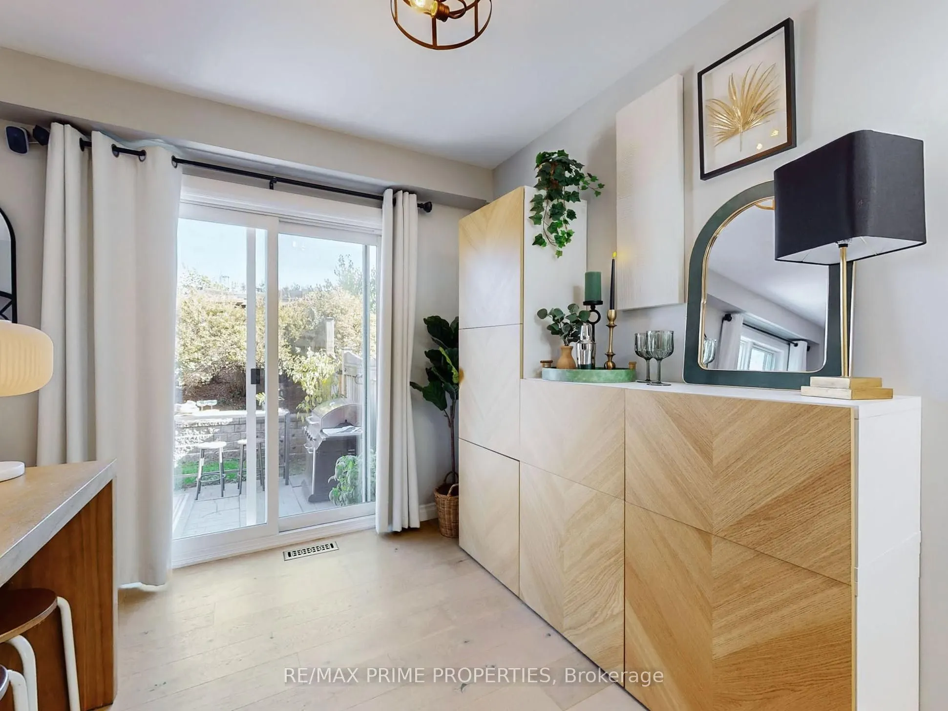 49 Marmill Way, #47
