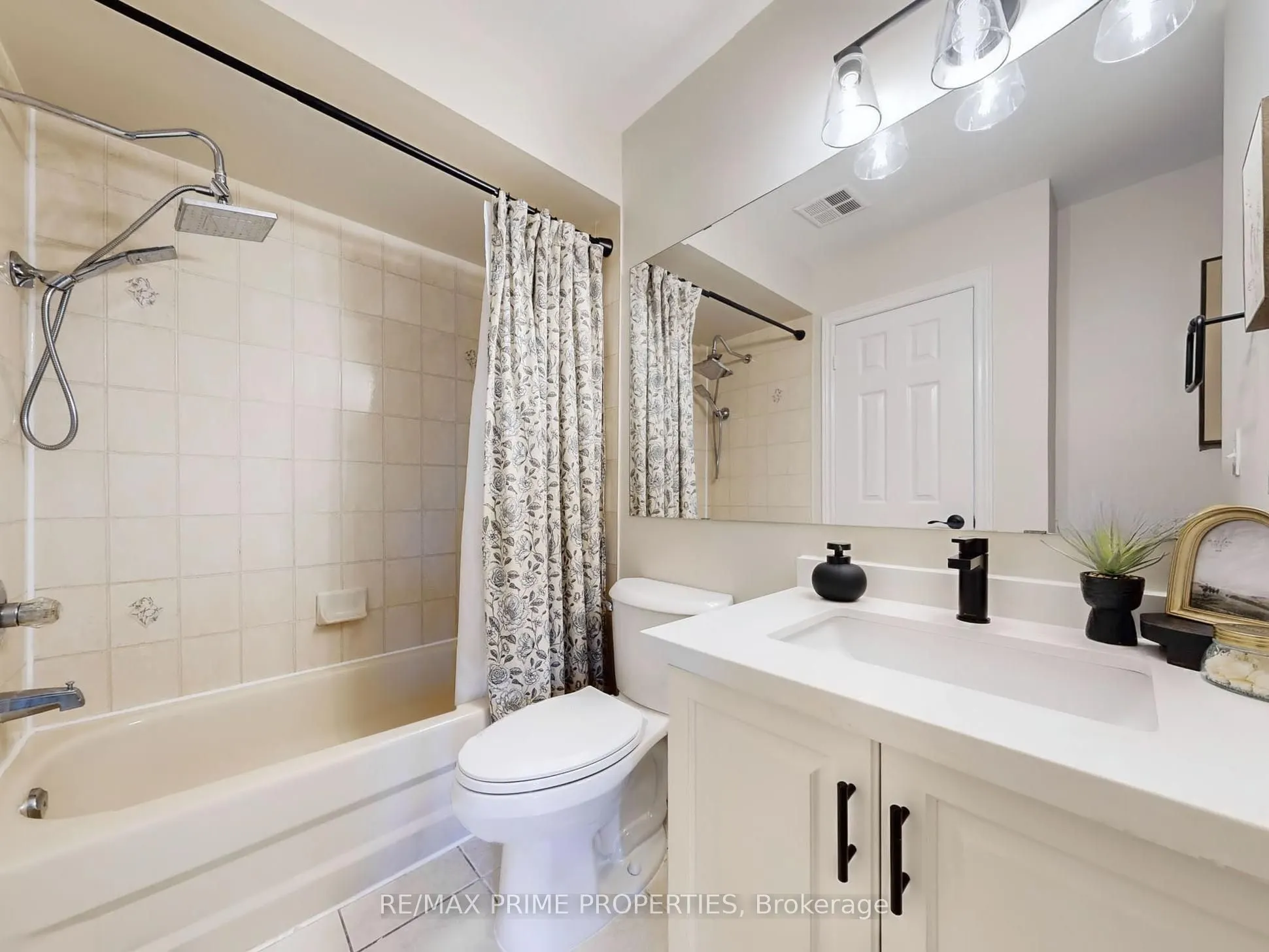 49 Marmill Way, #47