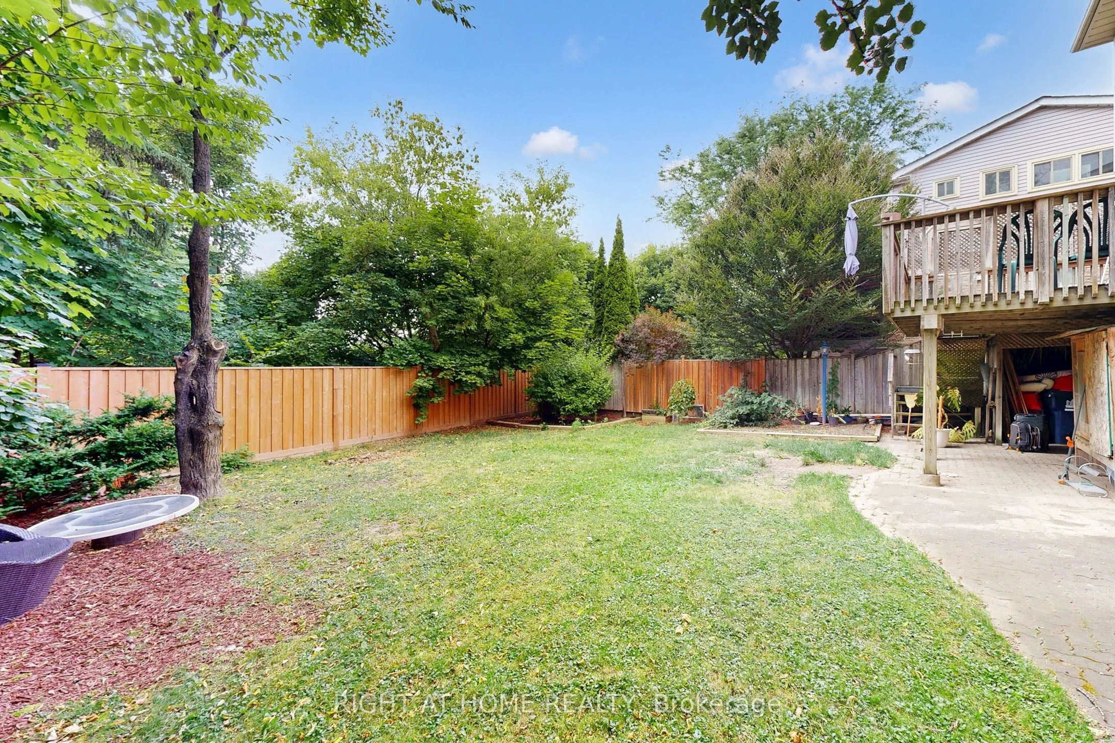 52 Breckonwood Crescent