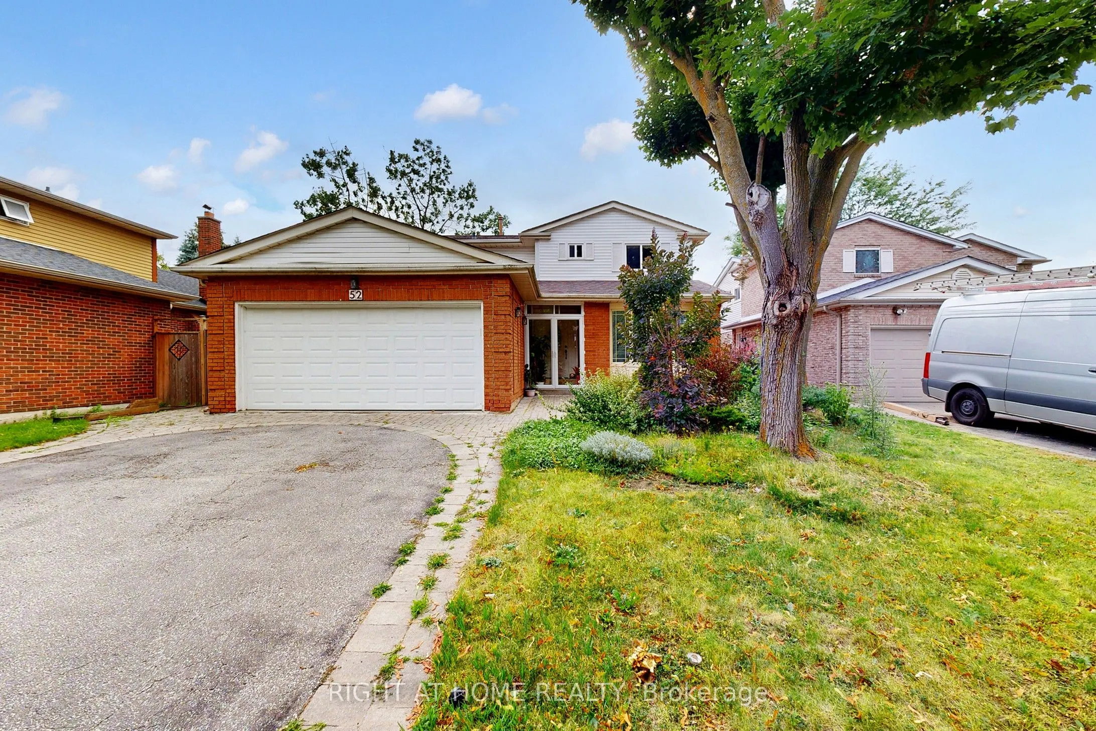 52 Breckonwood Crescent