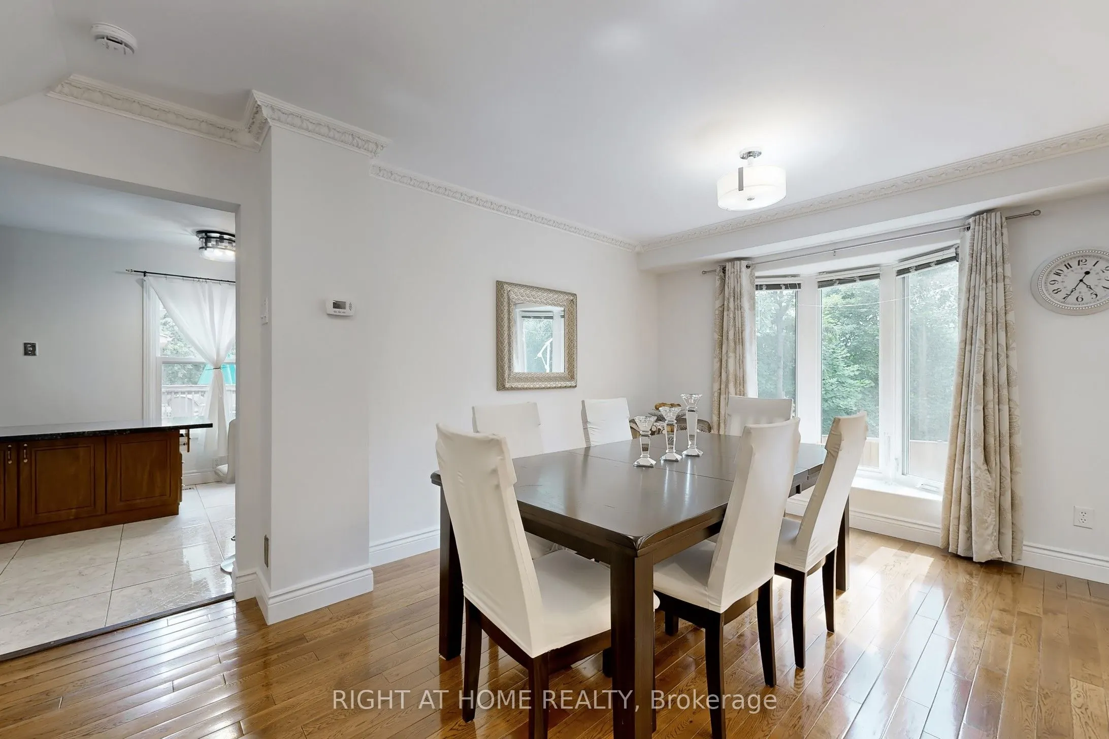 52 Breckonwood Crescent