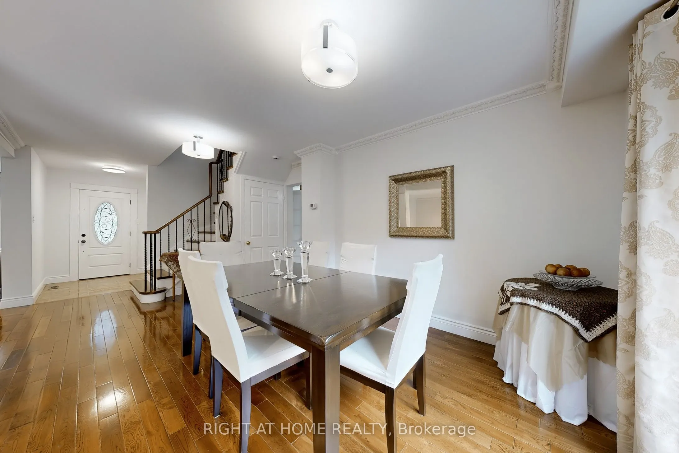 52 Breckonwood Crescent