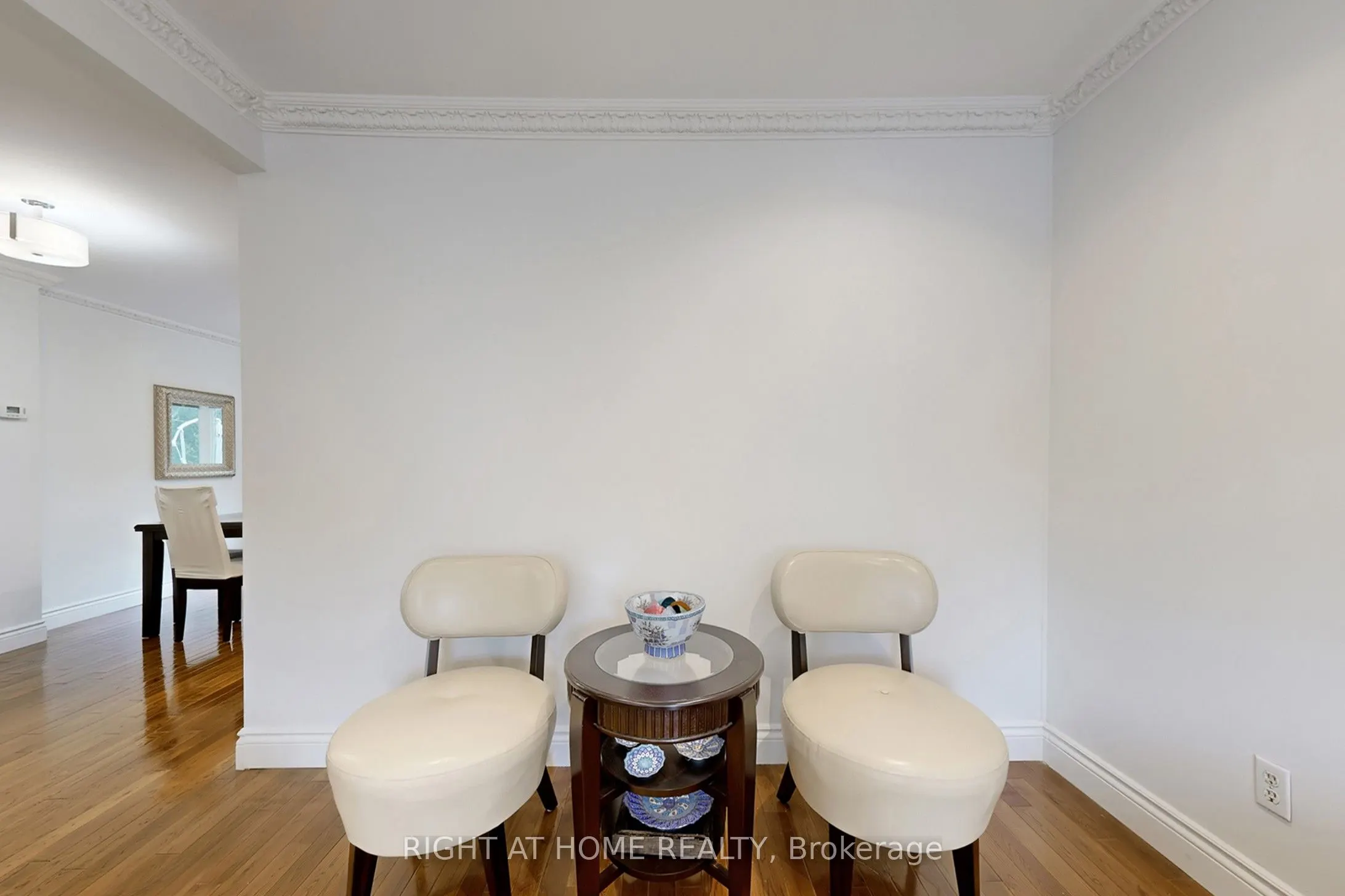 52 Breckonwood Crescent