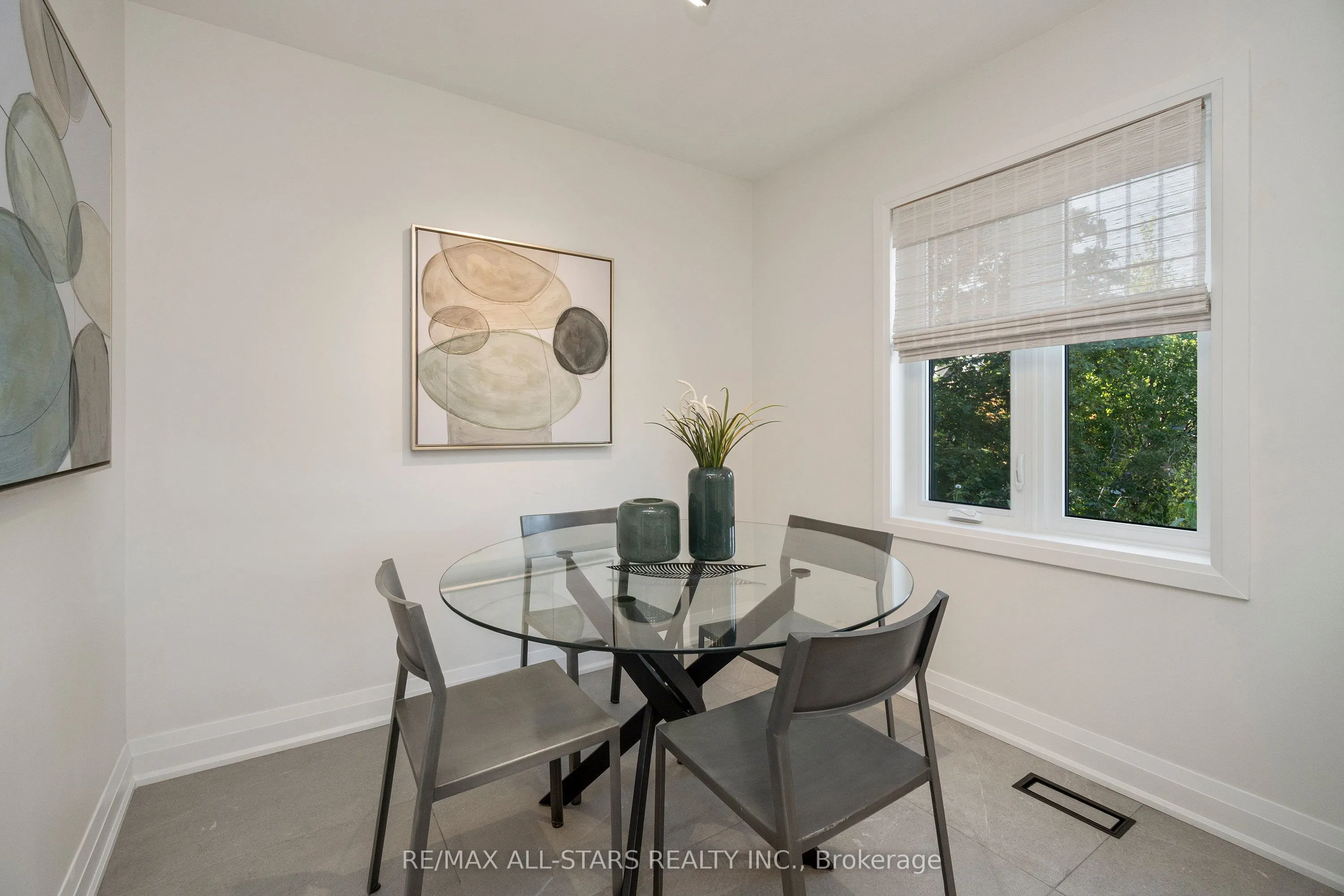 21 Rougehaven Way, #10