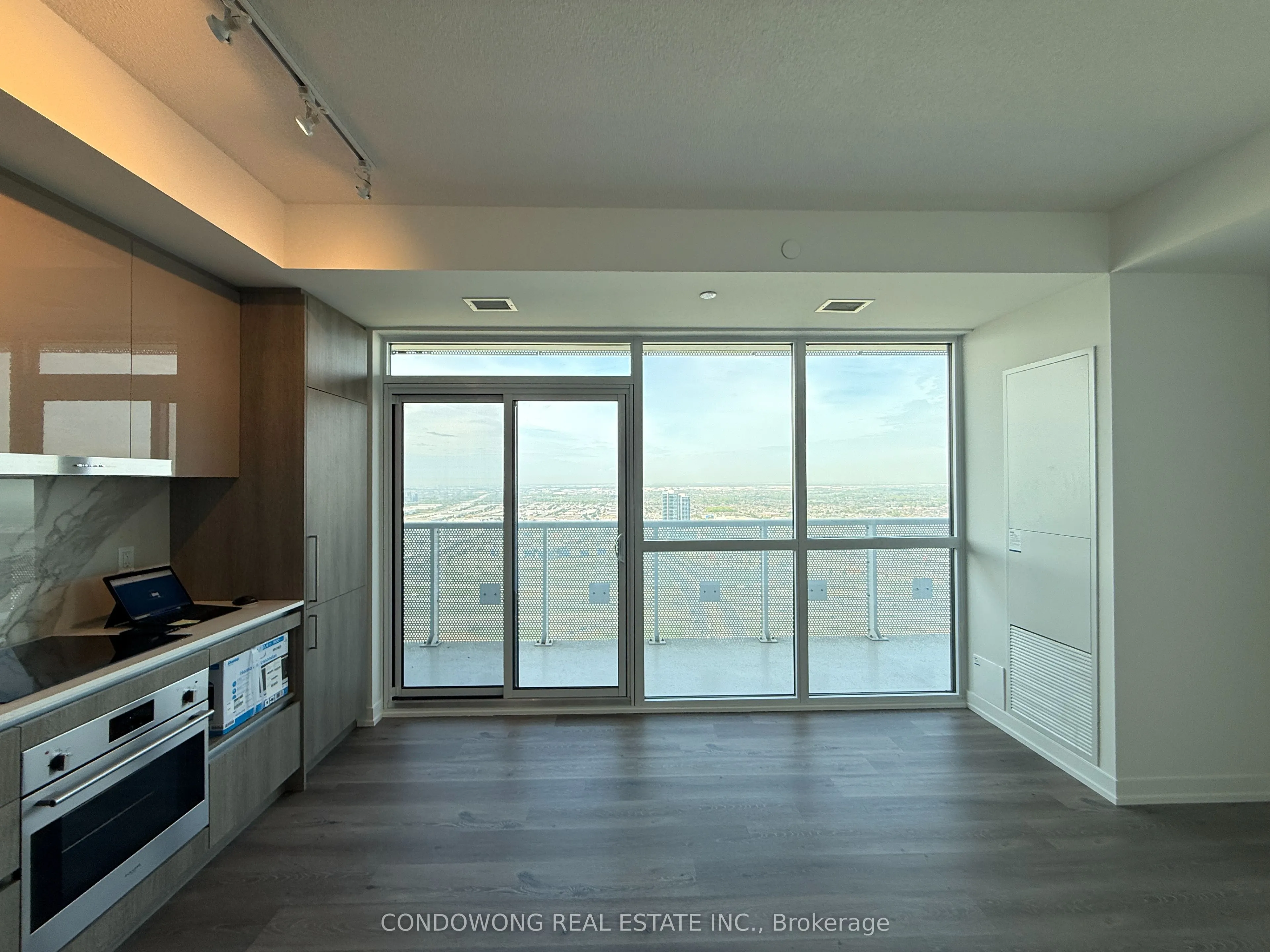 225 Commerce Street, #4609