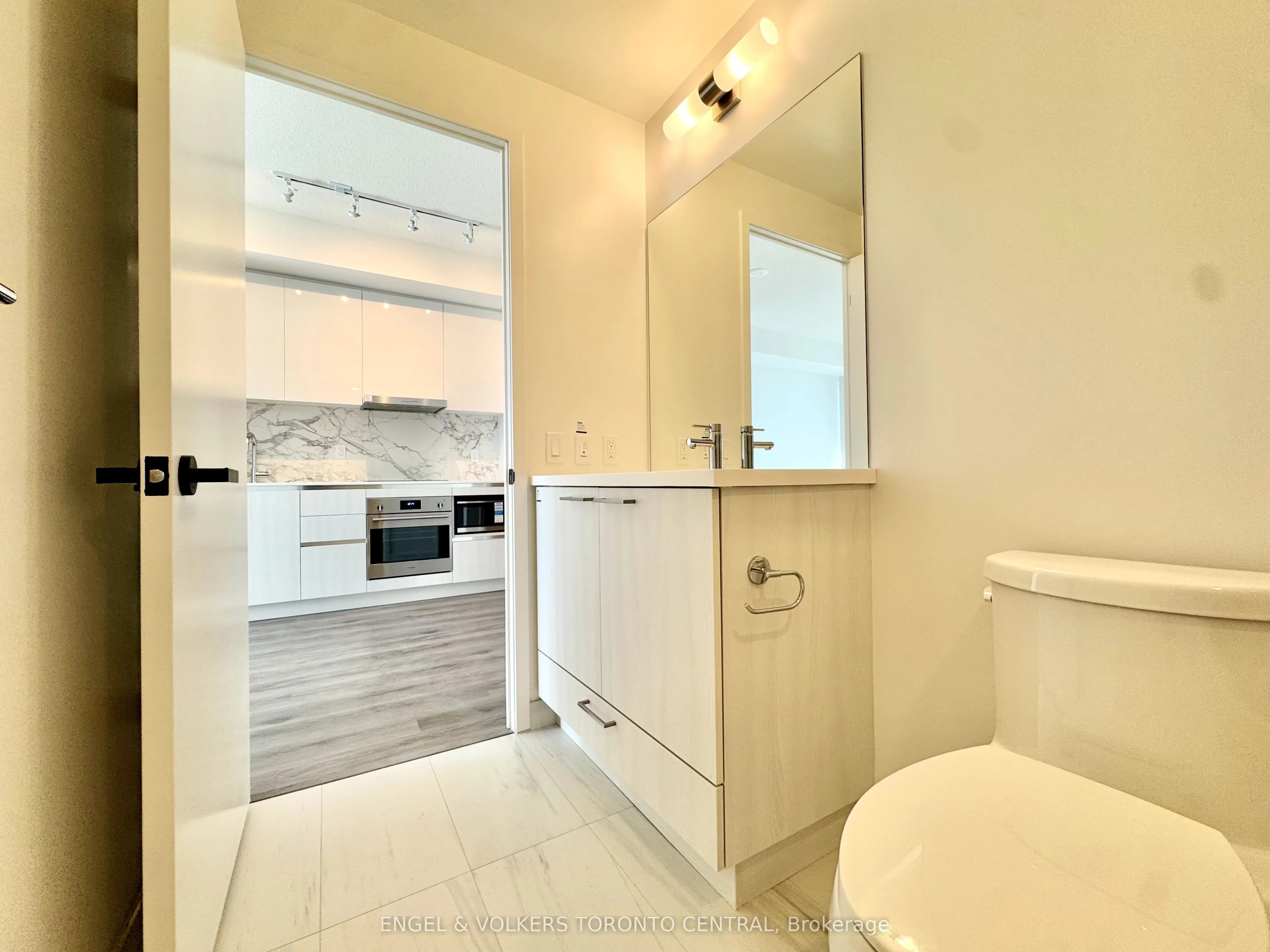225 Commerce Street, #3203