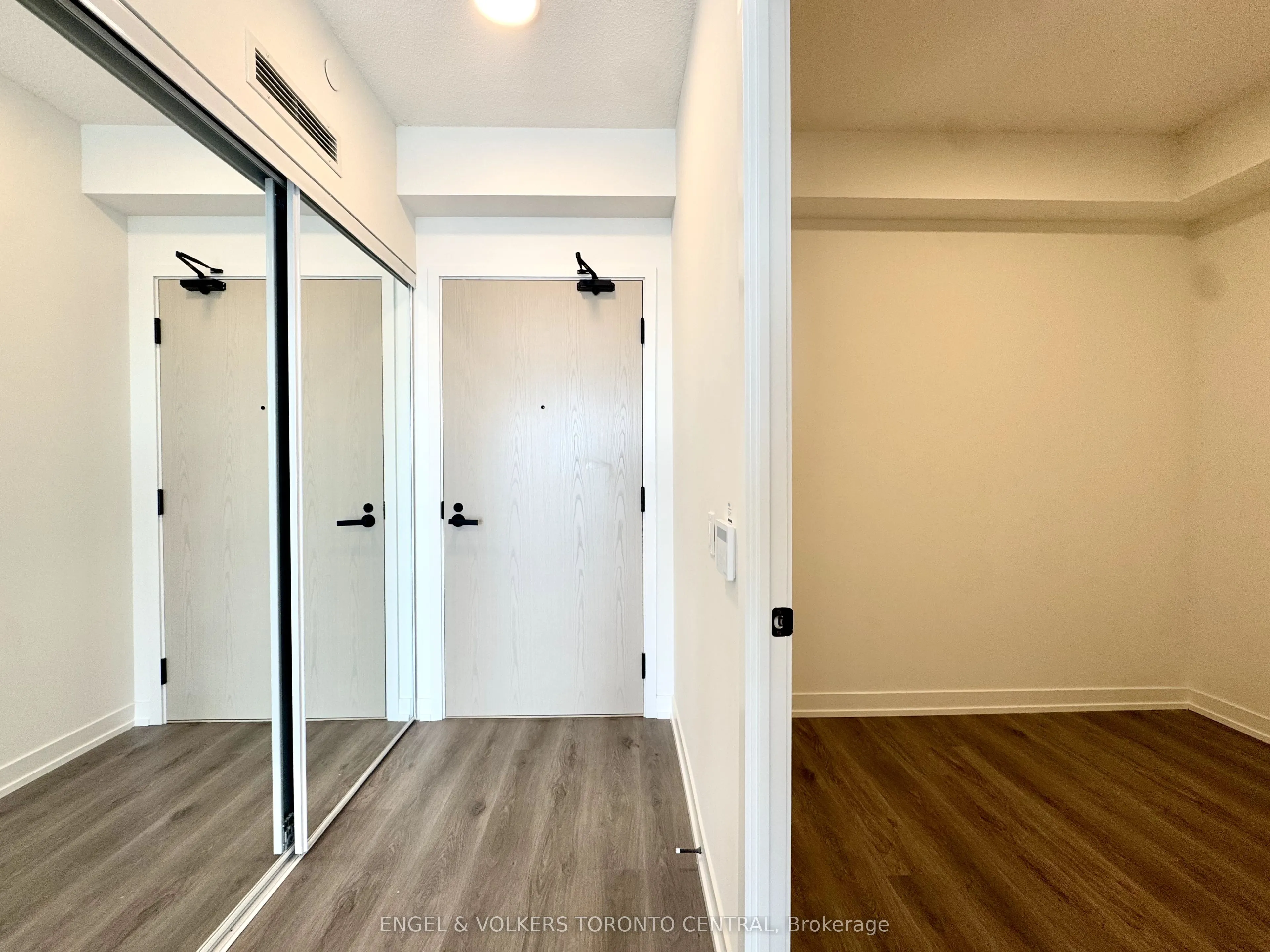 225 Commerce Street, #3203