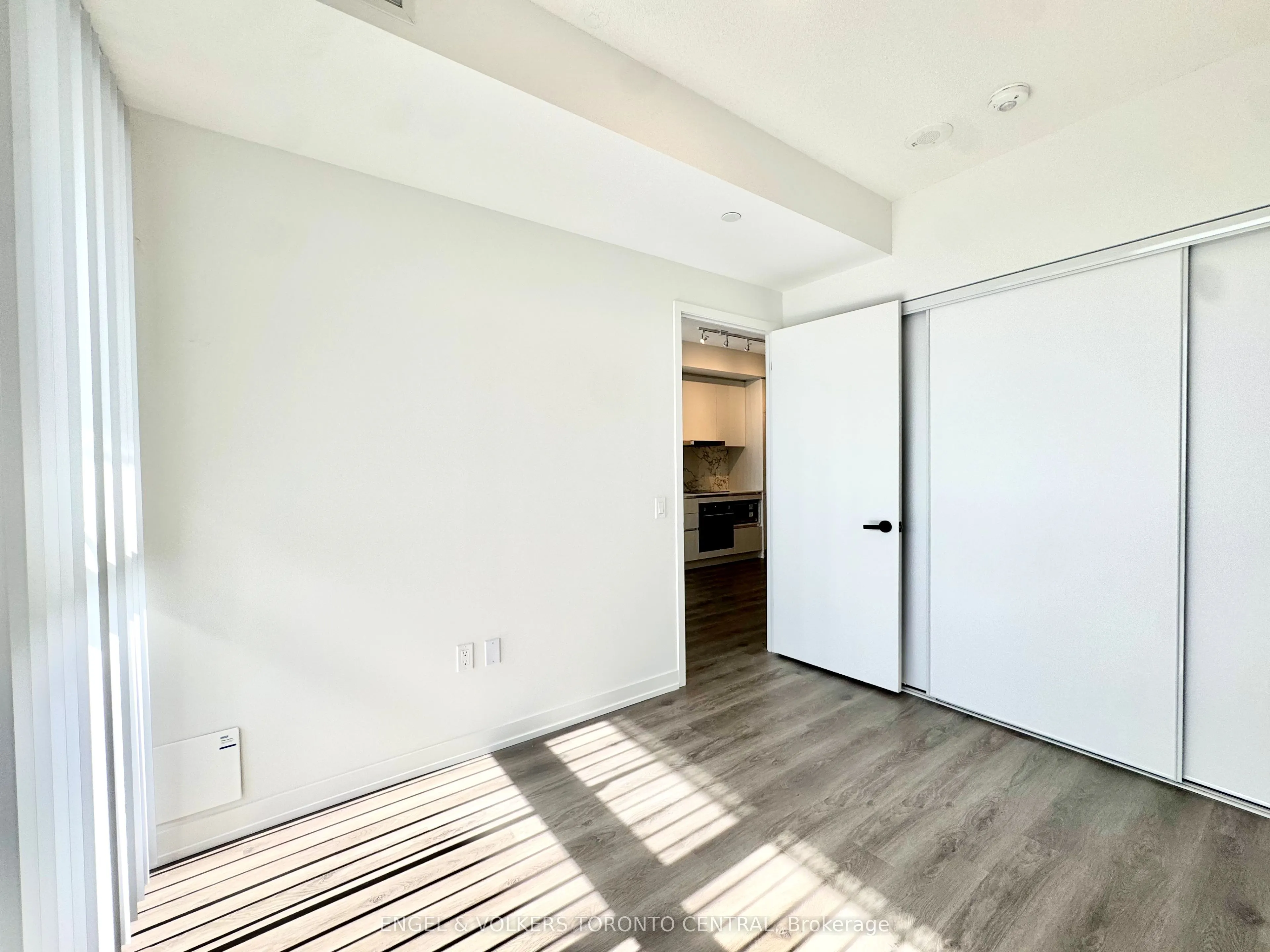 225 Commerce Street, #3203