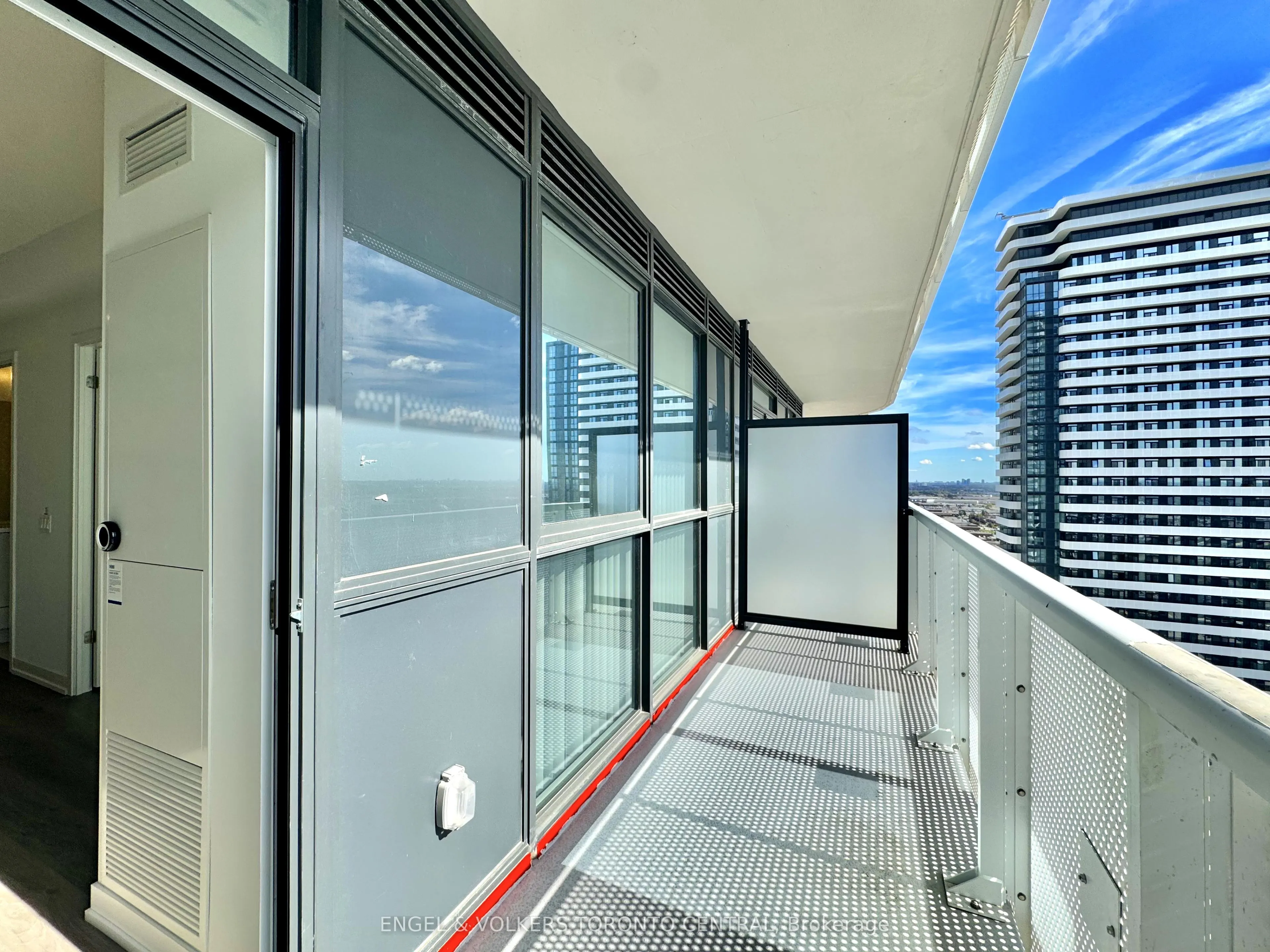 225 Commerce Street, #3203