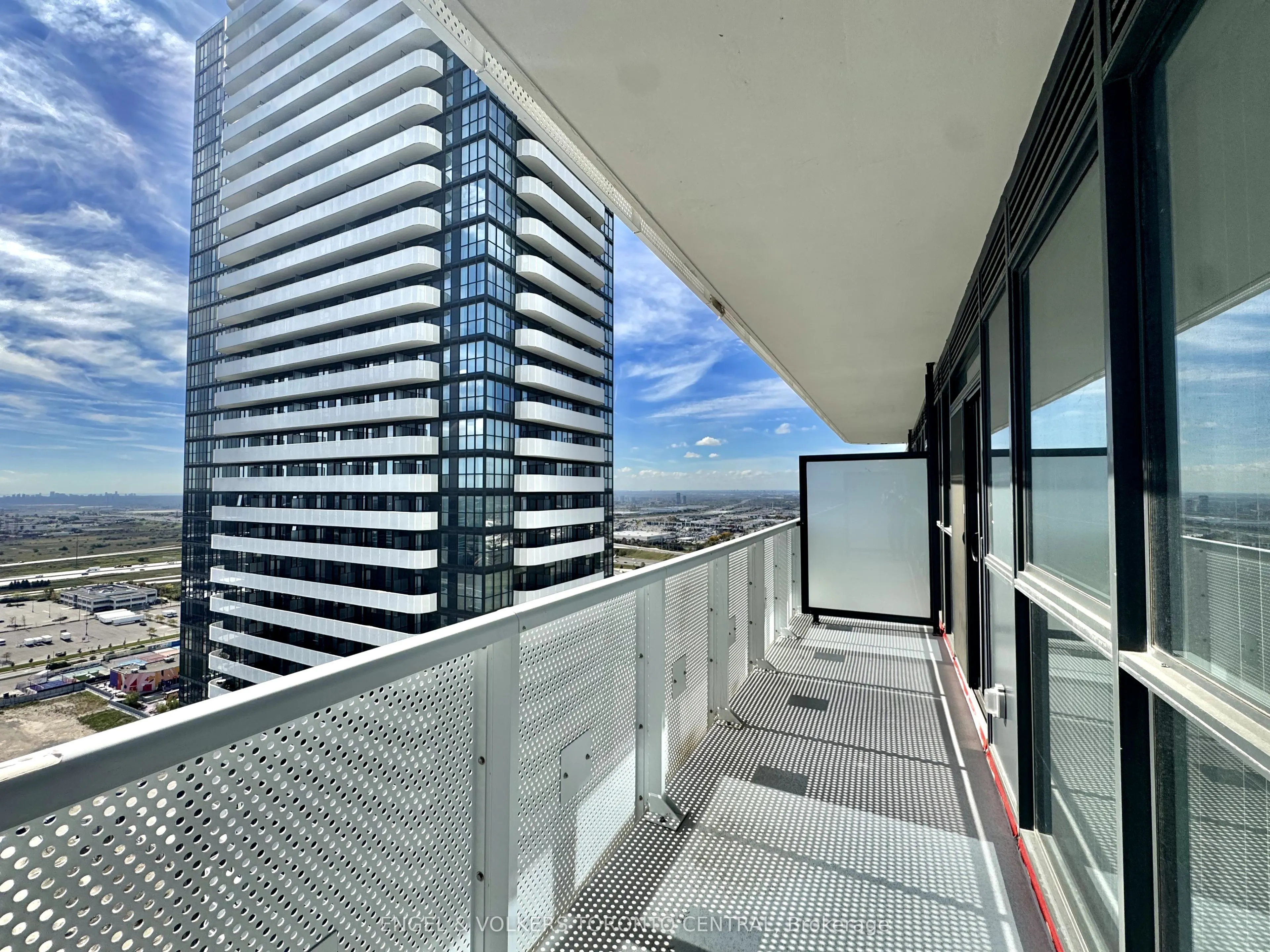 225 Commerce Street, #3203