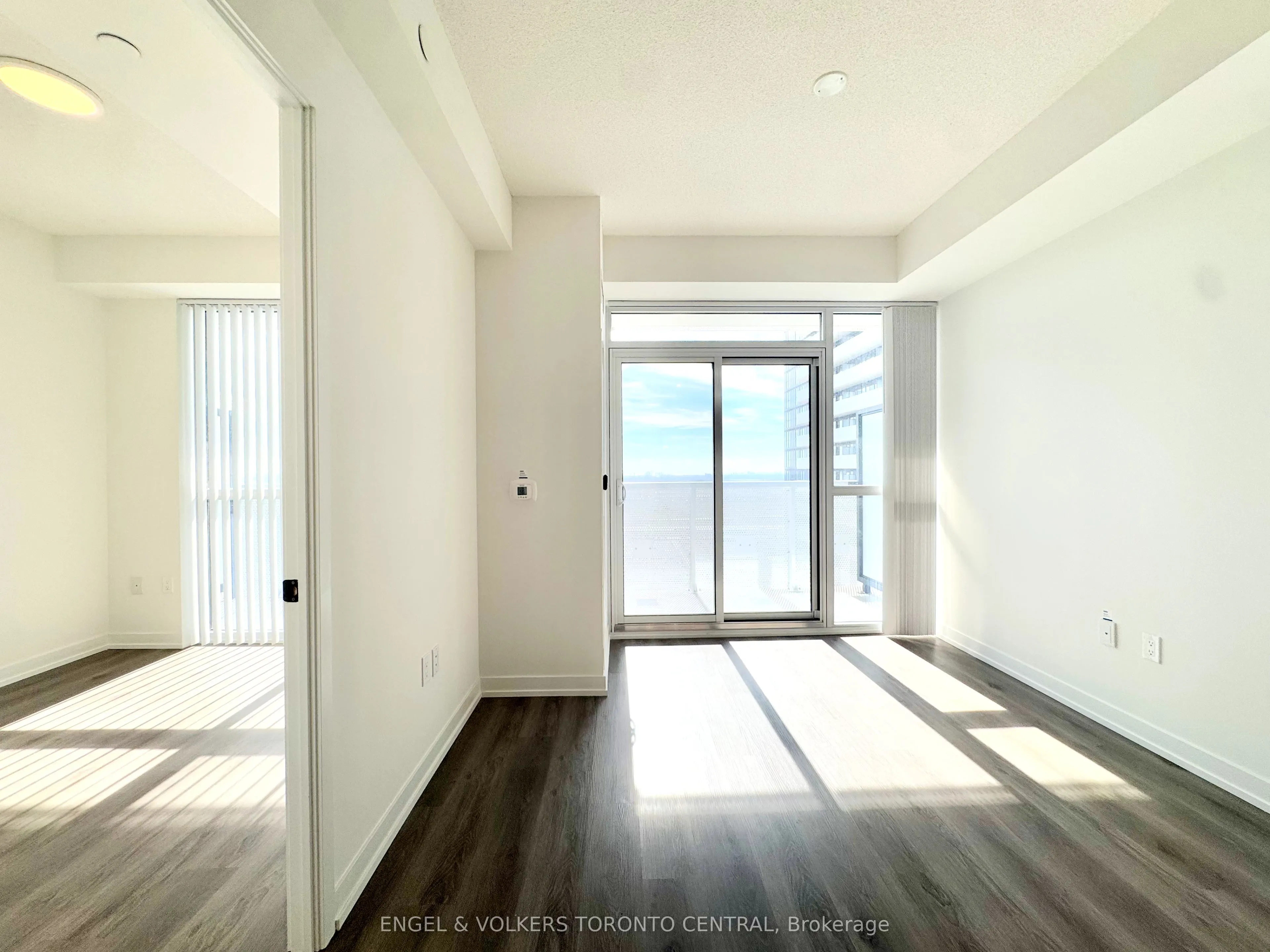 225 Commerce Street, #3203