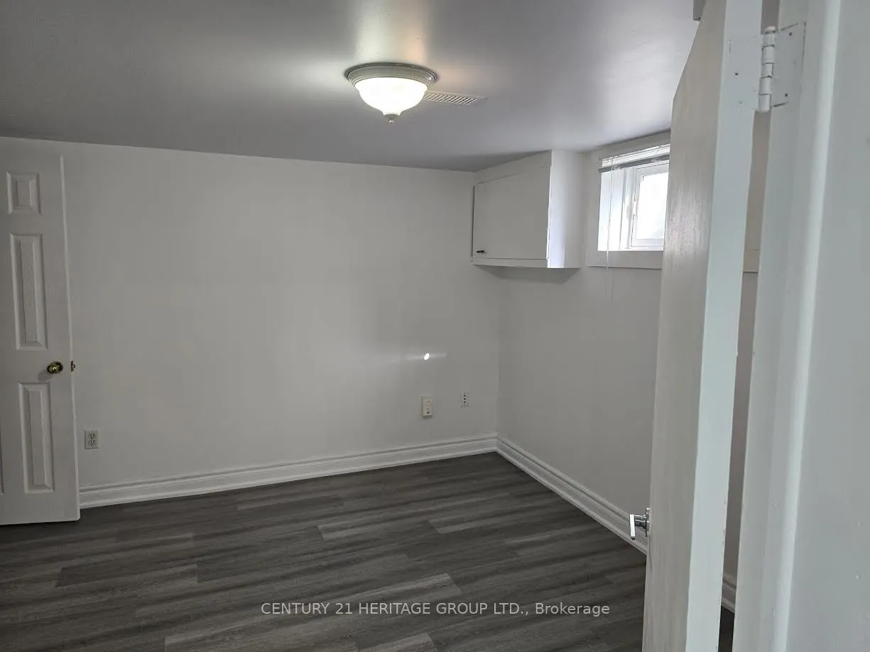 65 Park Crescent, #Bsmt B