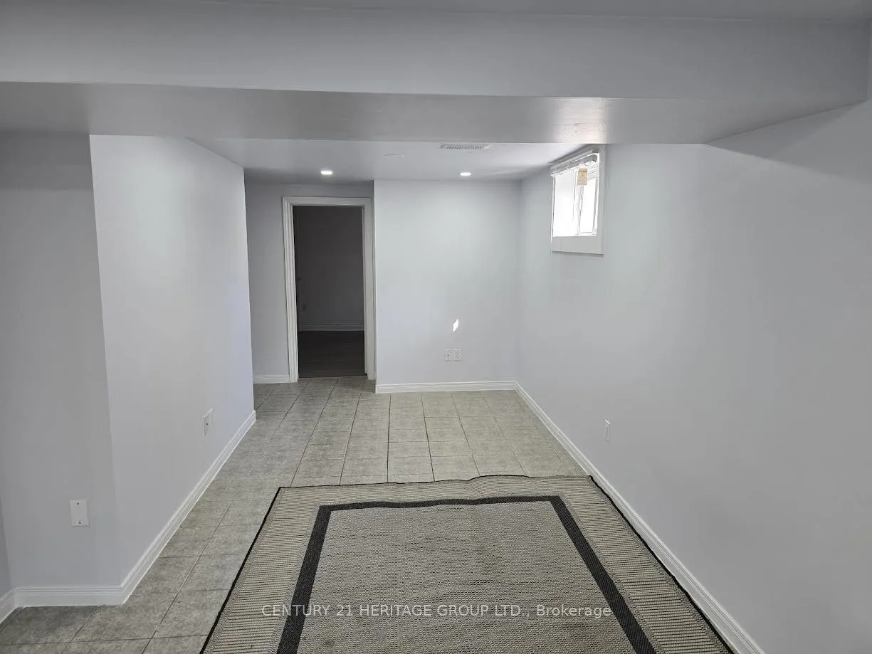 65 Park Crescent, #Bsmt B
