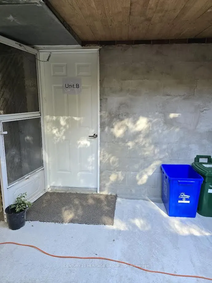 65 Park Crescent, #Bsmt B